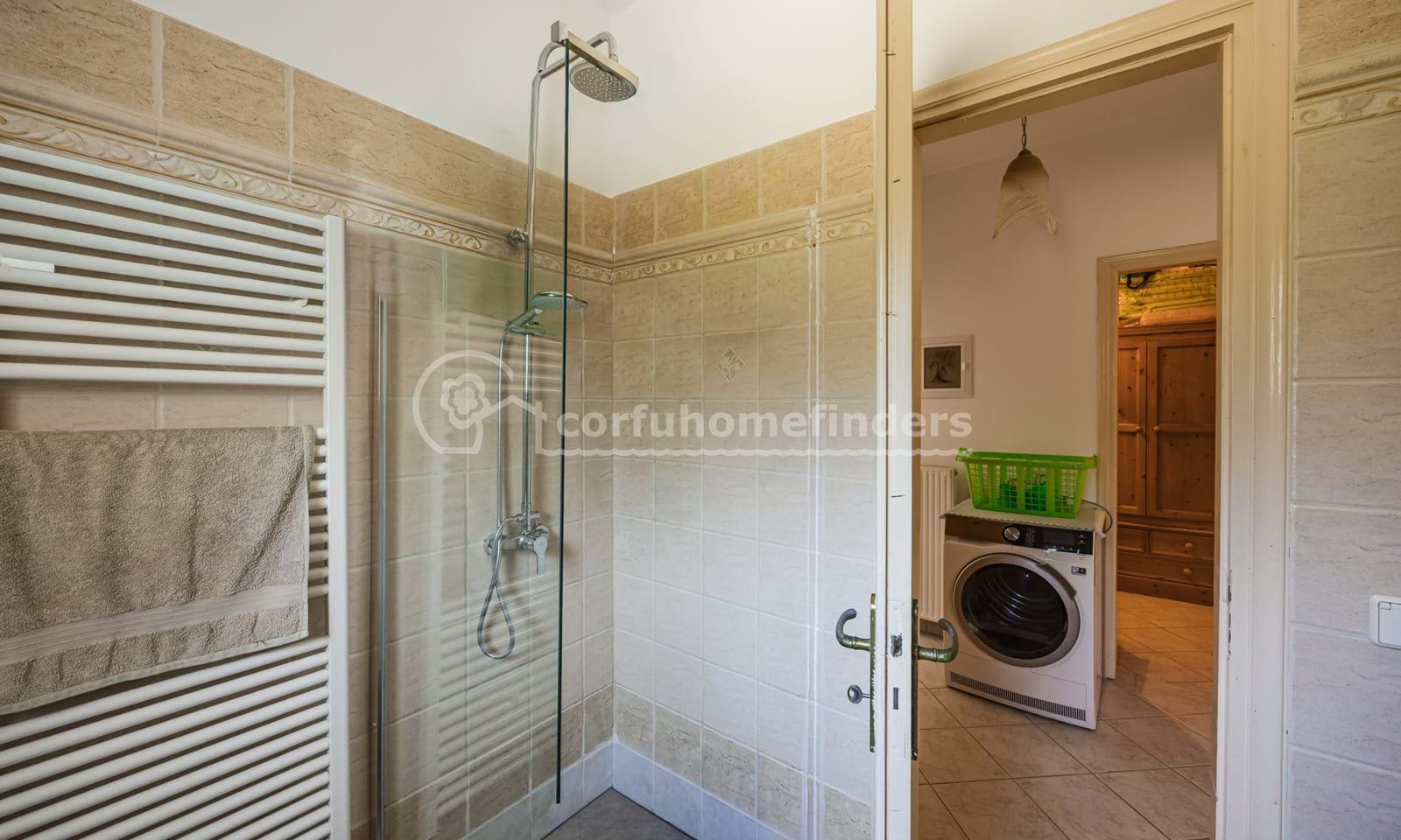 Listing photograph 14 of 24 of the house in Agios Martinos, published by Corfu Home Finders.