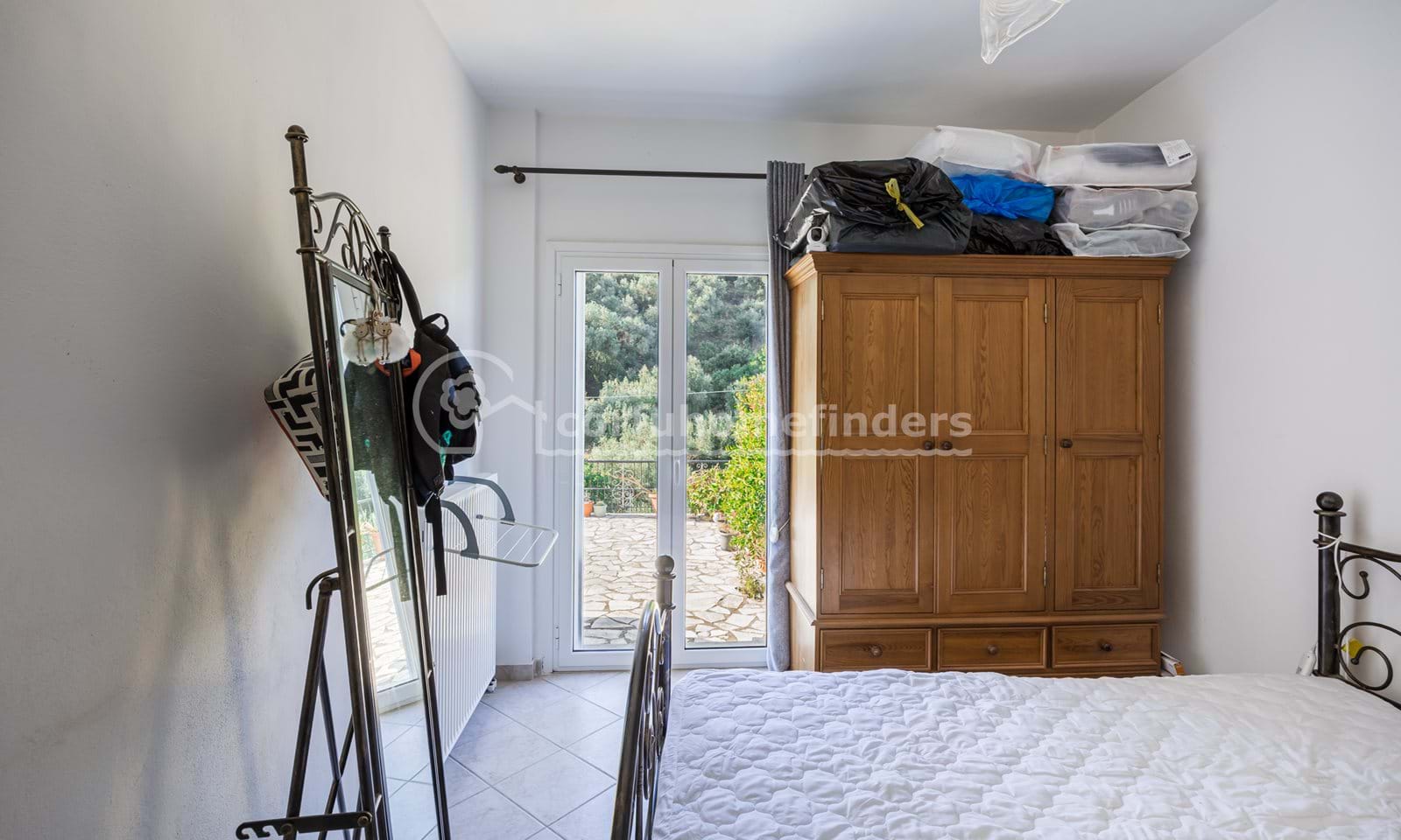 Listing photograph 10 of 24 of the house in Agios Martinos, published by Corfu Home Finders.