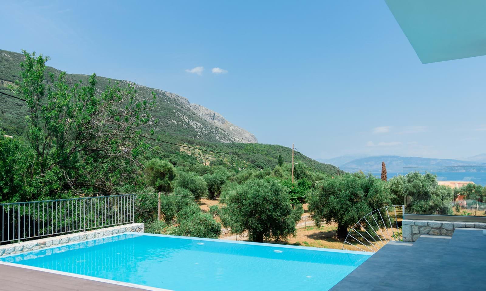 Listing photograph 25 of 26 of the house in Spartilas, published by Corfu Home Finders.