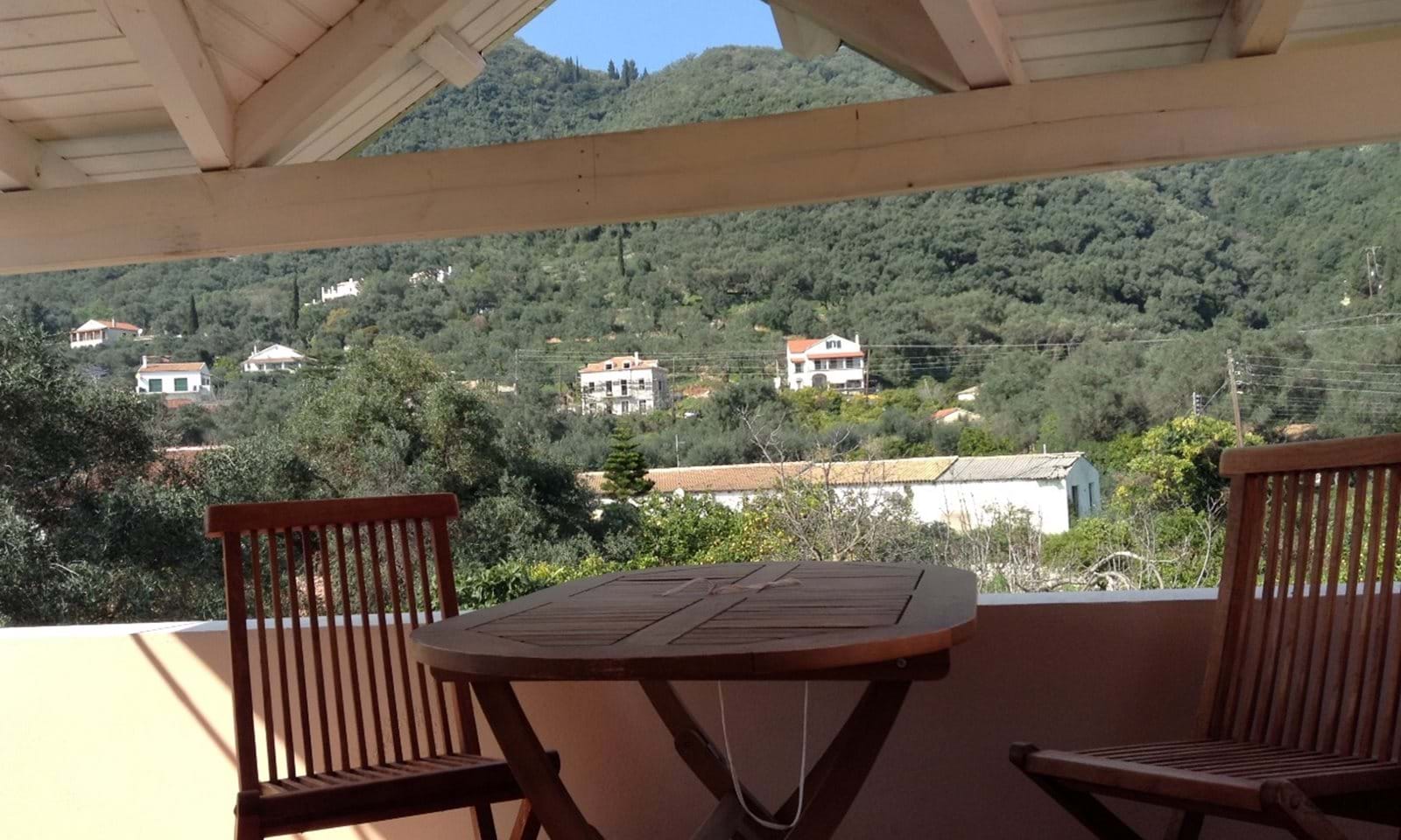 Listing photograph 7 of 7 of the house in Ipsos, published by Corfu Home Finders.