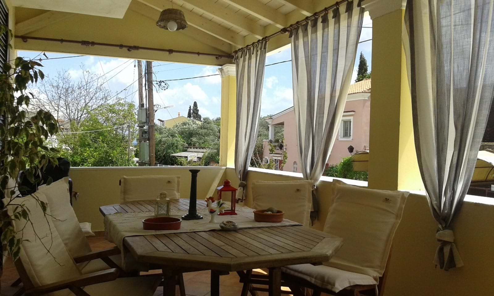 Listing photograph 4 of 7 of the house in Ipsos, published by Corfu Home Finders.