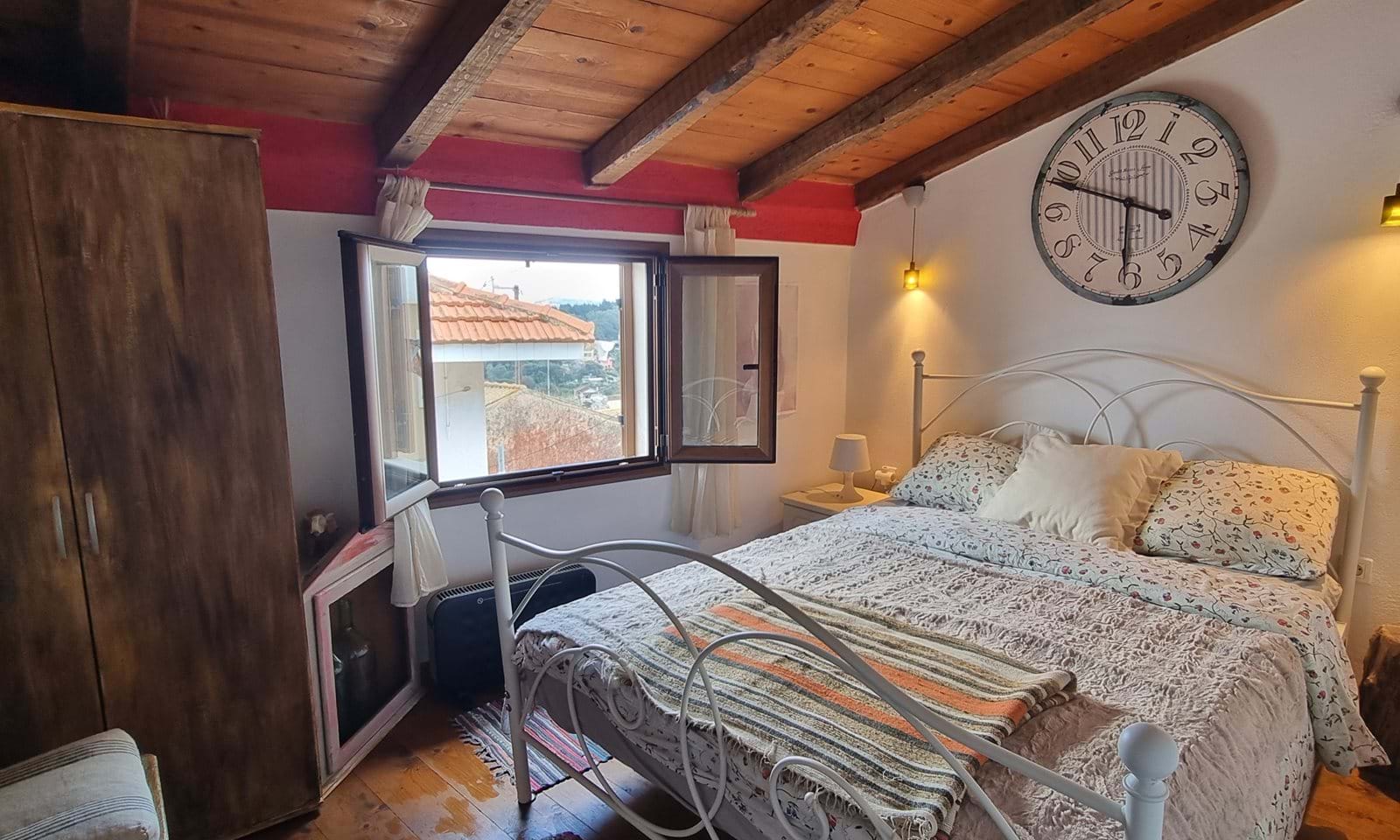 Listing photograph 5 of 11 of the house in Agios Mattheos, published by Corfu Home Finders.