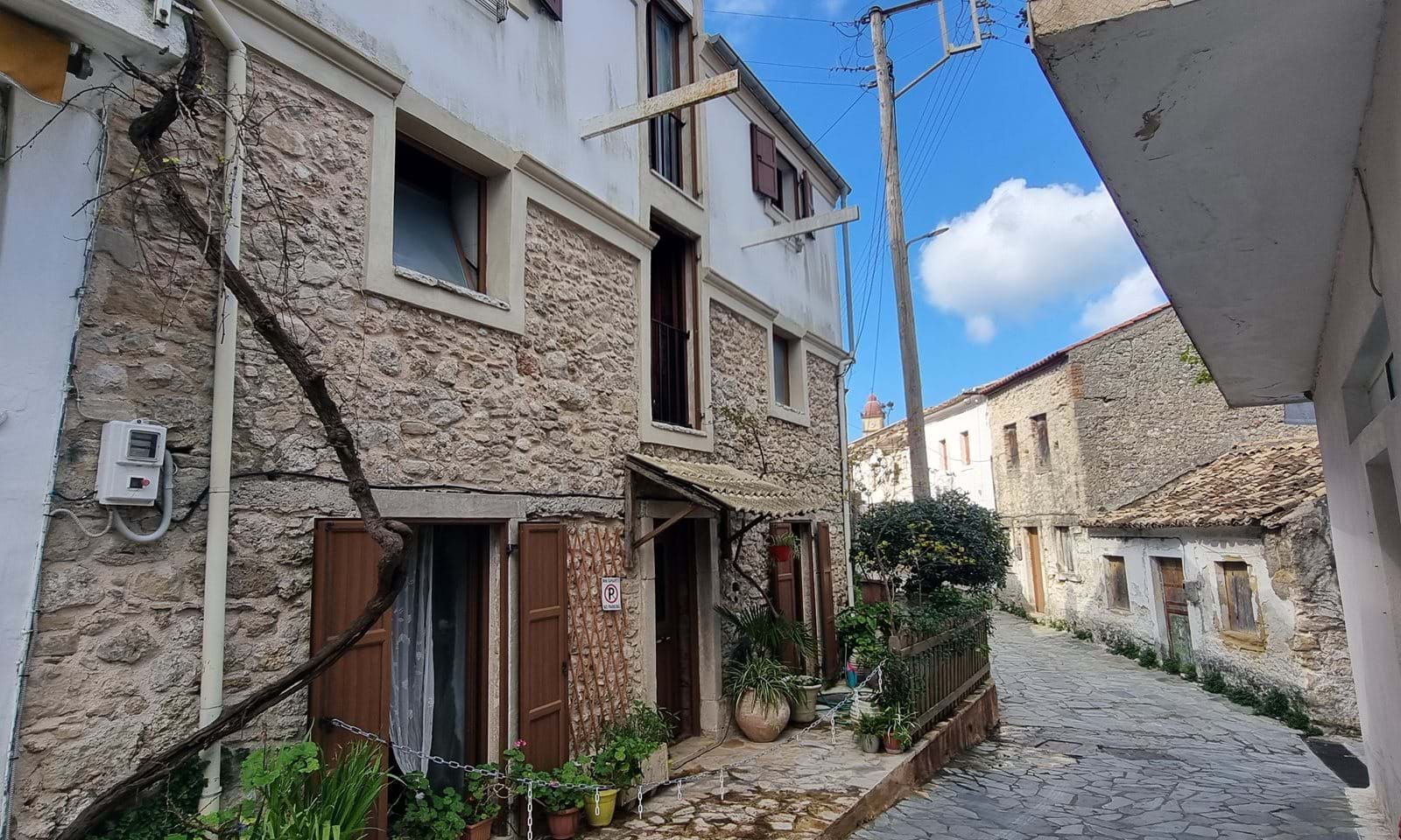 Listing photograph 1 of 11 of the house in Agios Mattheos, published by Corfu Home Finders.