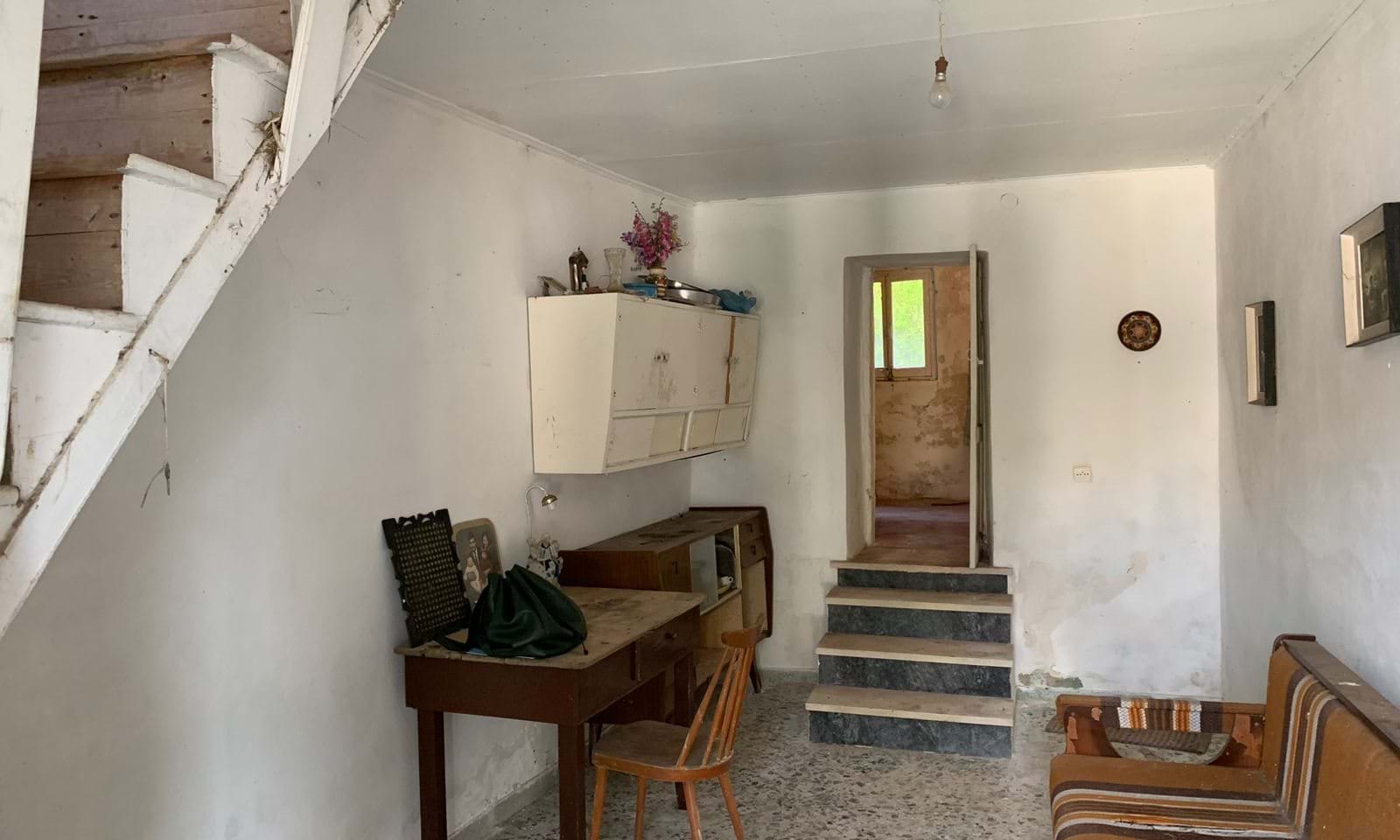 Listing photograph 3 of 13 of the house in Arkadades, published by Corfu Home Finders.