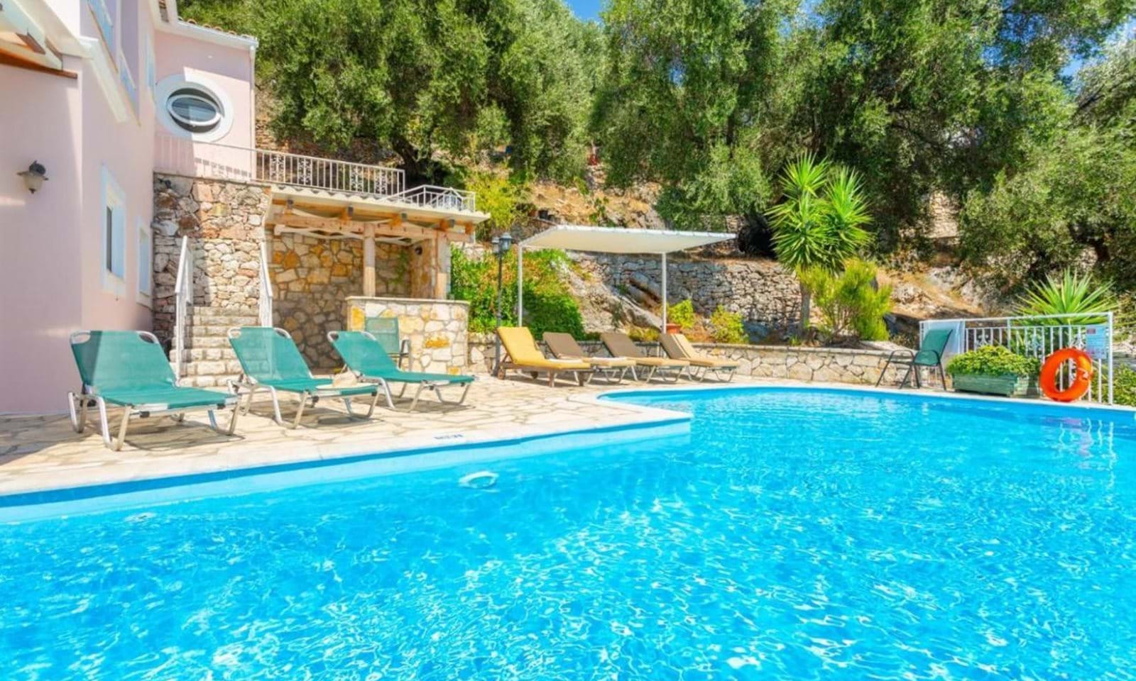 Listing photograph 3 of 18 of the house in Kaminaki, published by Corfu Home Finders.