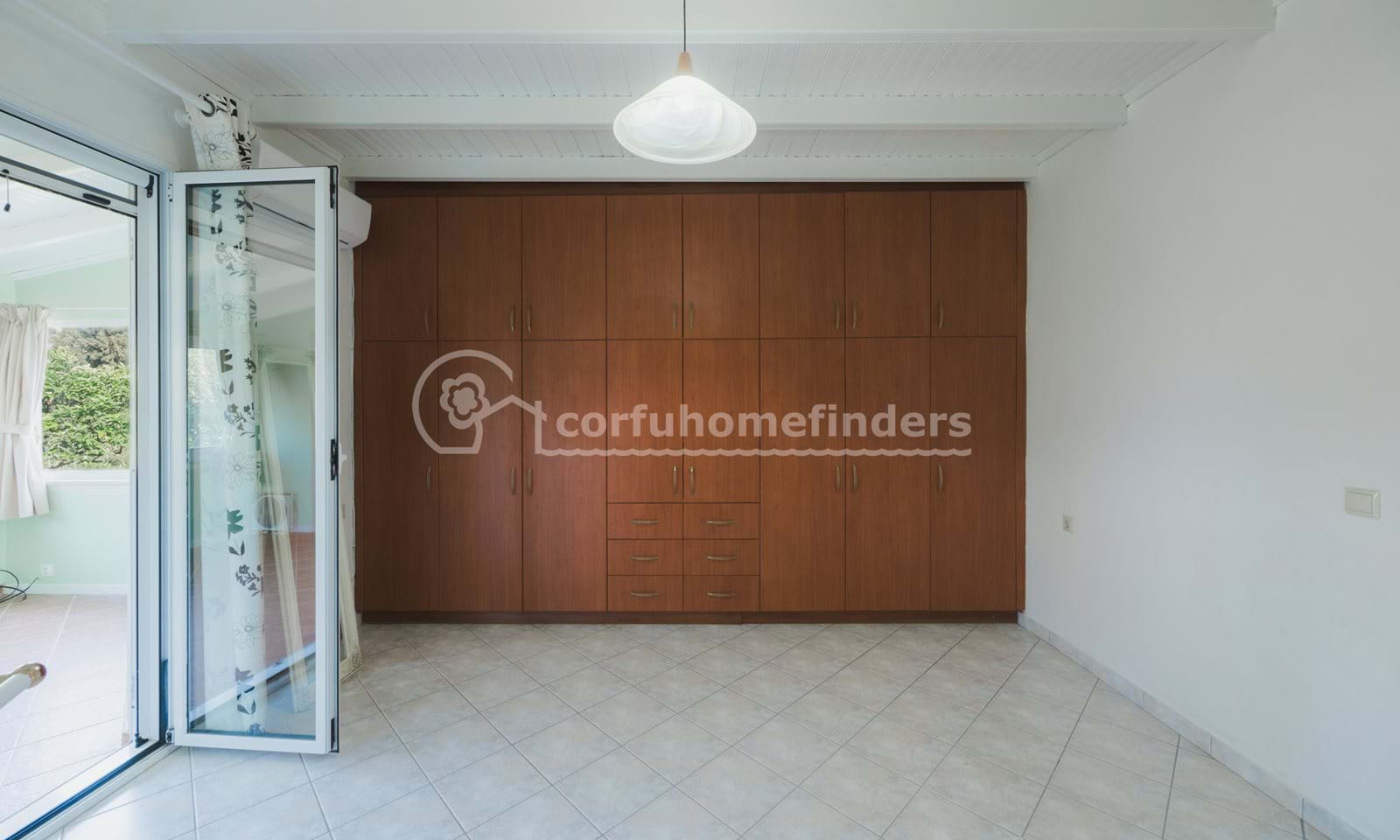 Listing photograph 7 of 24 of the house in Ano Garouna, published by Corfu Home Finders.