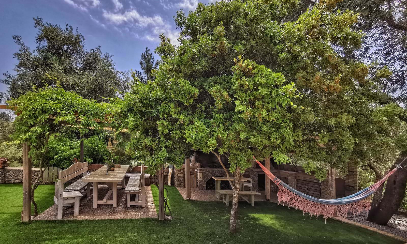 Listing photograph 32 of 36 of the house in Poulades, published by Corfu Home Finders.