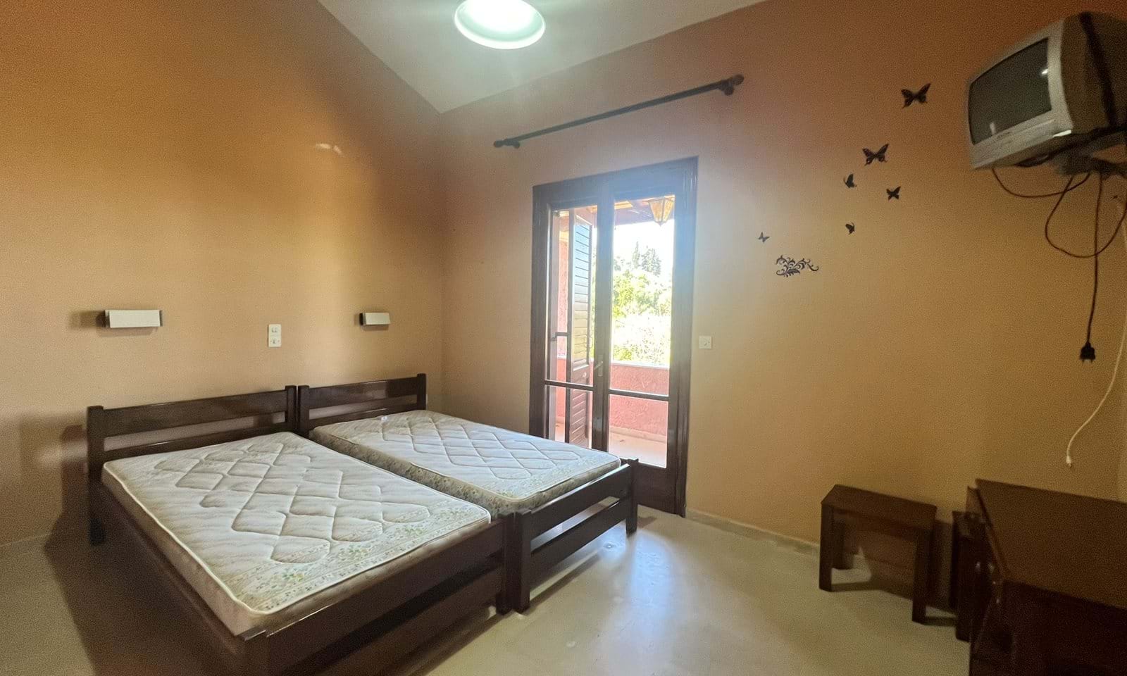 Listing photograph 9 of 10 of the apartment in Sfakera, published by Corfu Home Finders.
