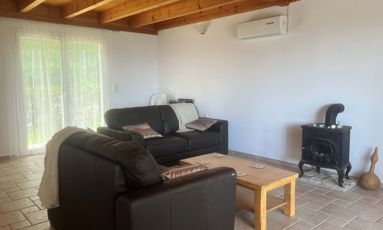 Listing photograph 7 of 16 of the house in Roda, published by Corfu Home Finders.