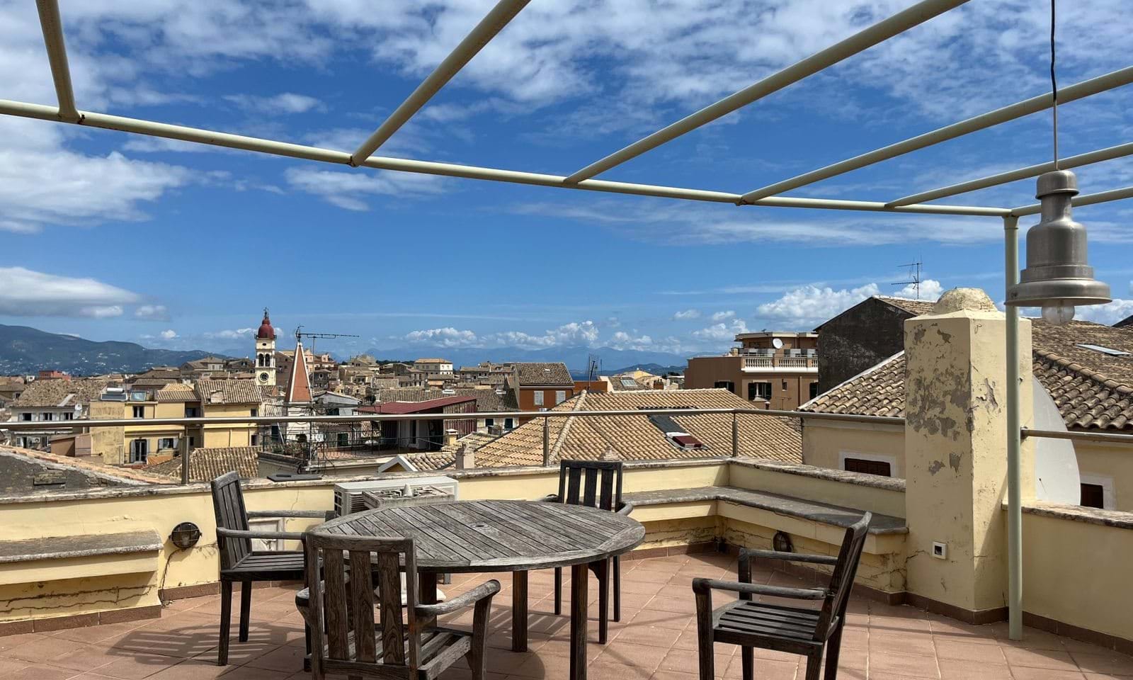 Listing photograph 1 of 16 of the apartment in Corfu Town, published by Corfu Home Finders.
