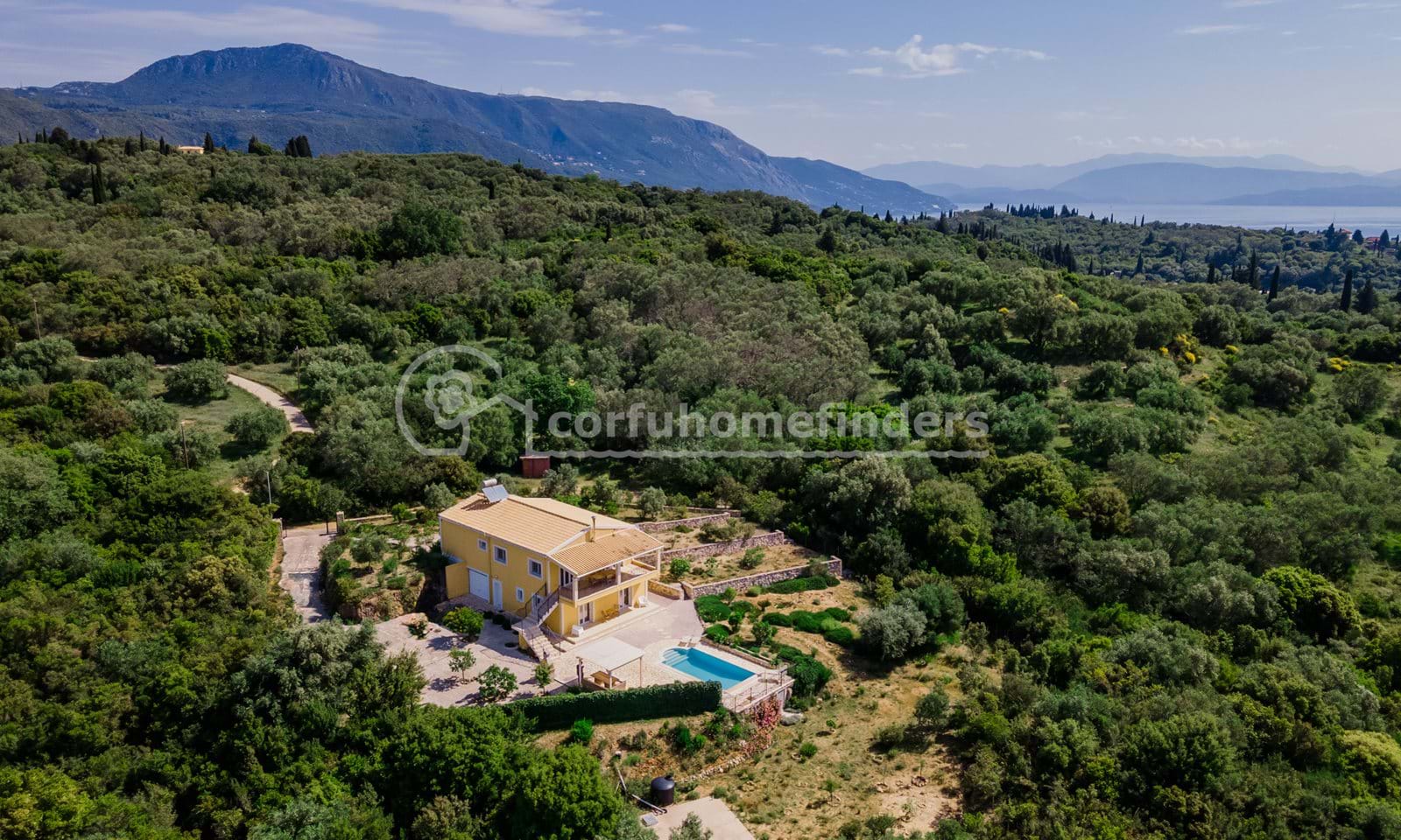 Listing photograph 1 of 27 of the house in Ano Korakiana, published by Corfu Home Finders.