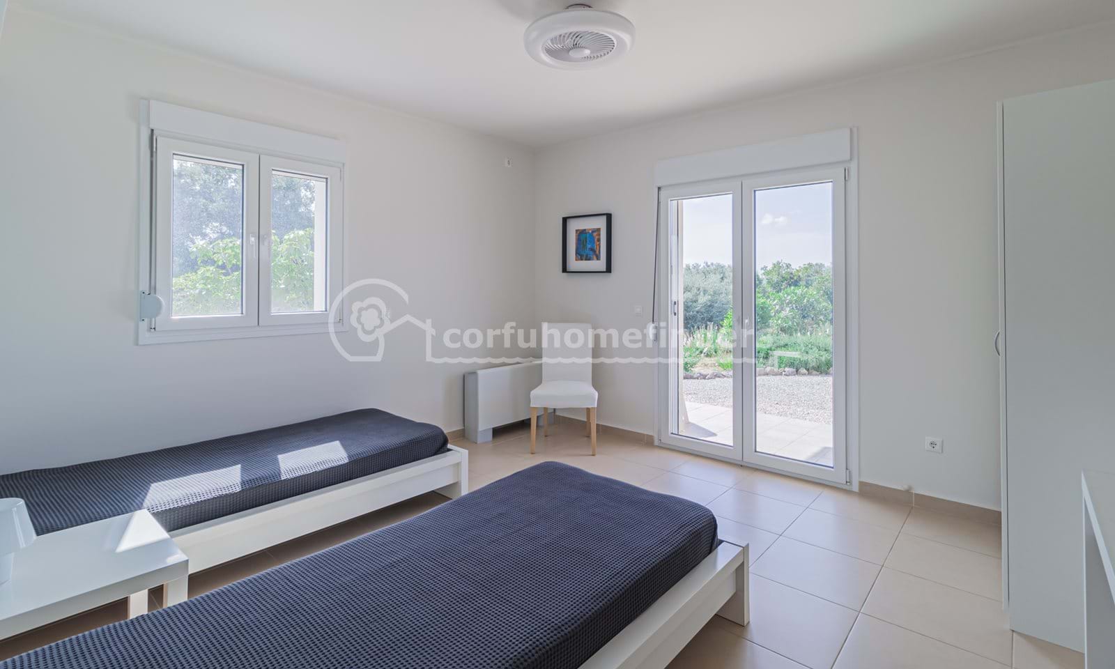 Listing photograph 18 of 27 of the house in Ano Korakiana, published by Corfu Home Finders.