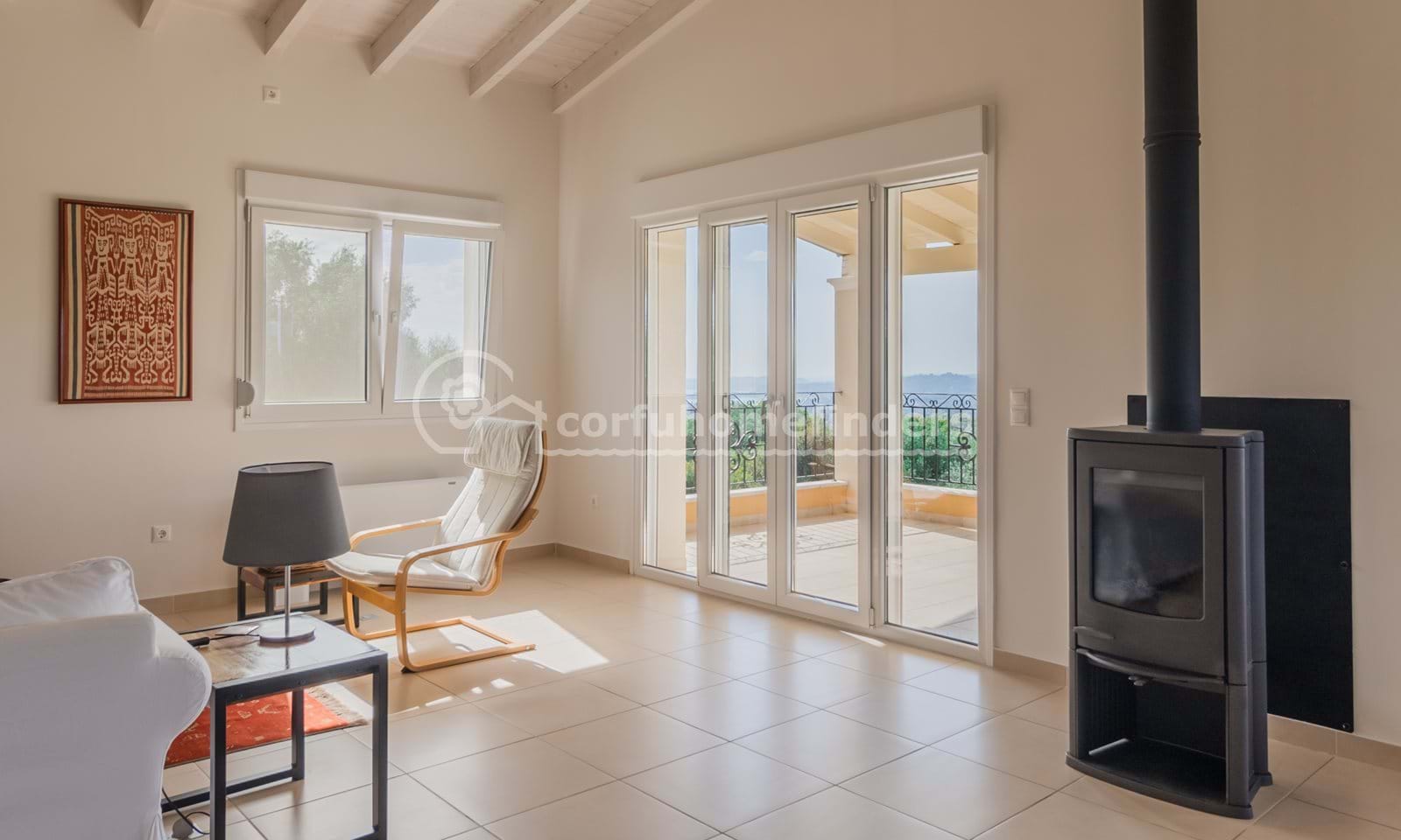Listing photograph 10 of 27 of the house in Ano Korakiana, published by Corfu Home Finders.