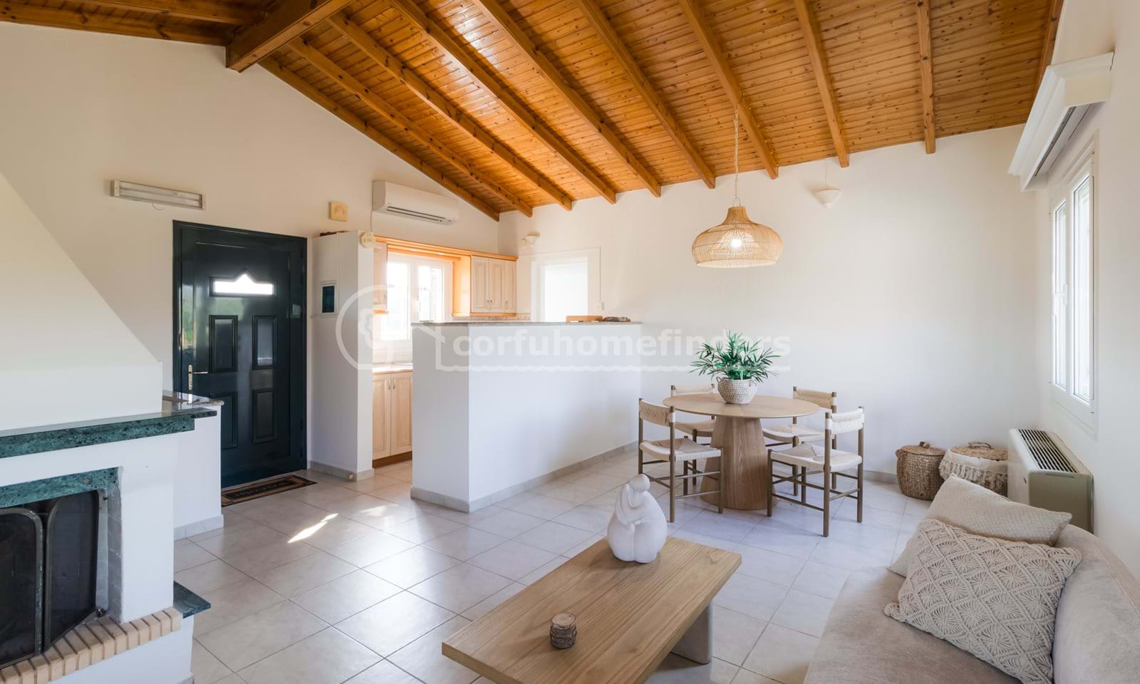 Listing photograph 3 of 19 of the house in Giannades, published by Corfu Home Finders.