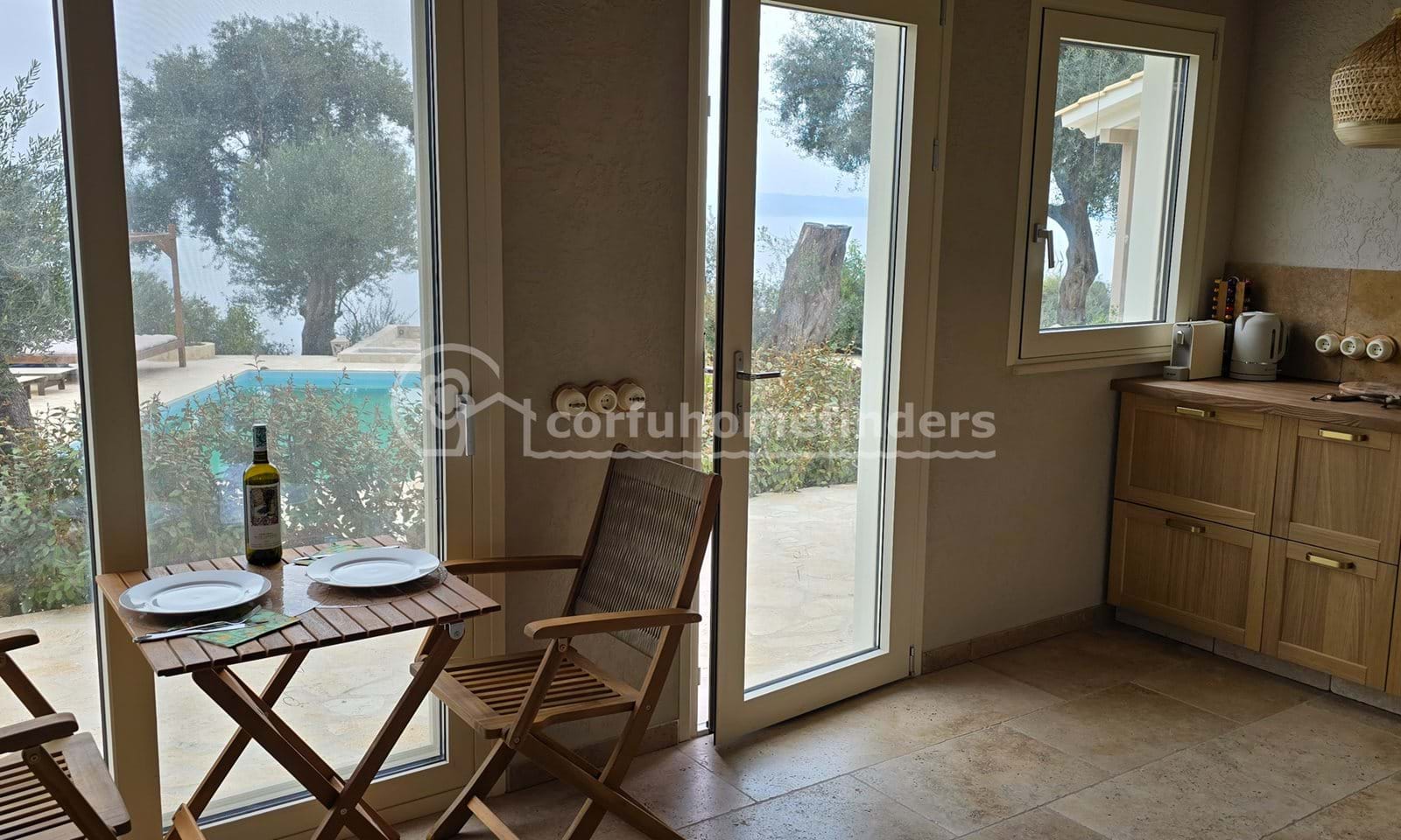Listing photograph 10 of 18 of the house in Benitses, published by Corfu Home Finders.