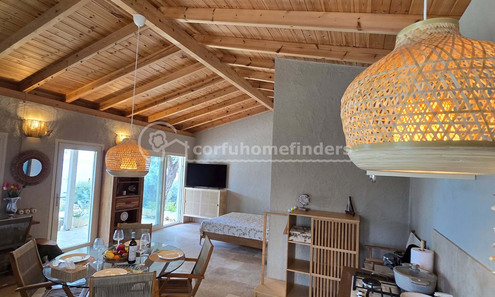 Listing photograph 8 of 18 of the house in Benitses, published by Corfu Home Finders.