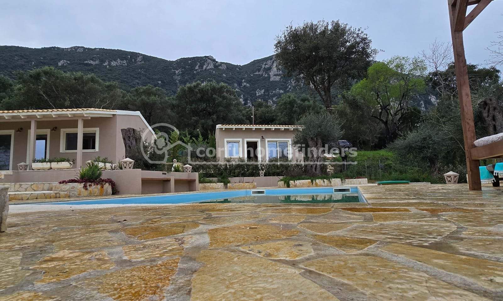 Listing photograph 18 of 18 of the house in Benitses, published by Corfu Home Finders.