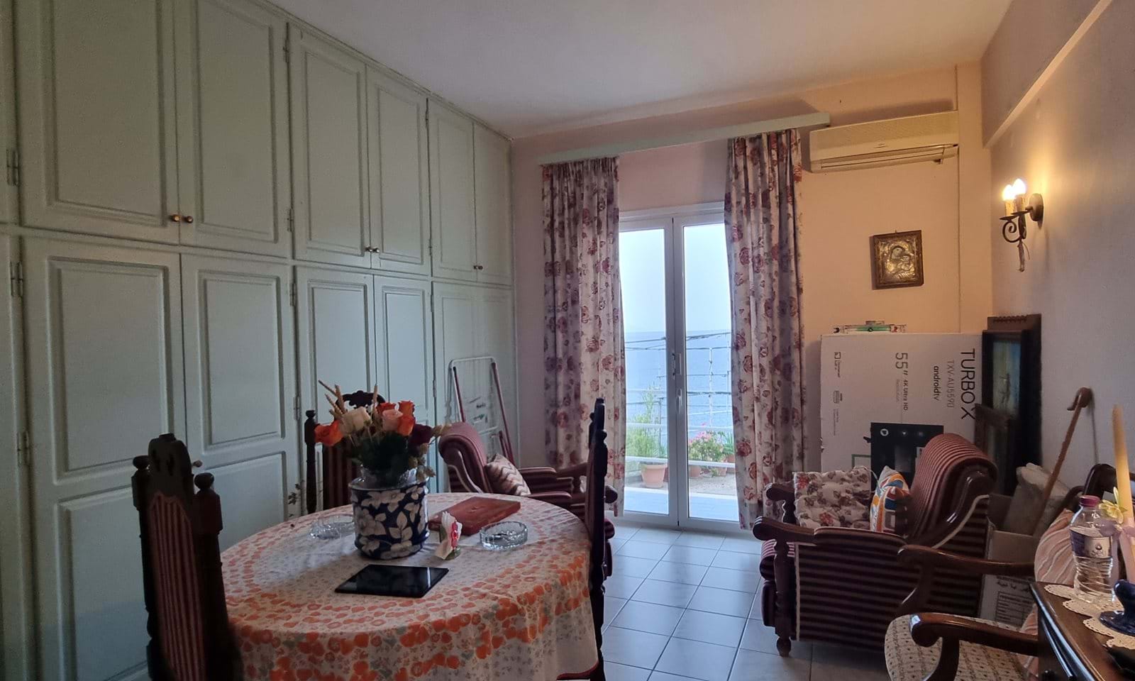 Listing photograph 6 of 14 of the house in Perama, published by Corfu Home Finders.