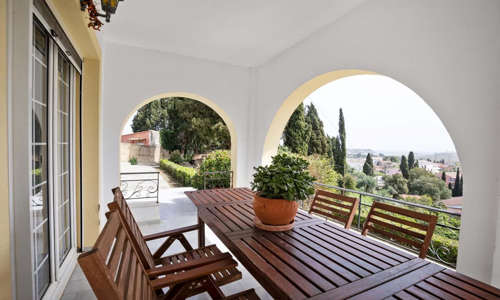 Listing photograph 11 of 24 of the house in Corfu Town, published by Corfu Home Finders.