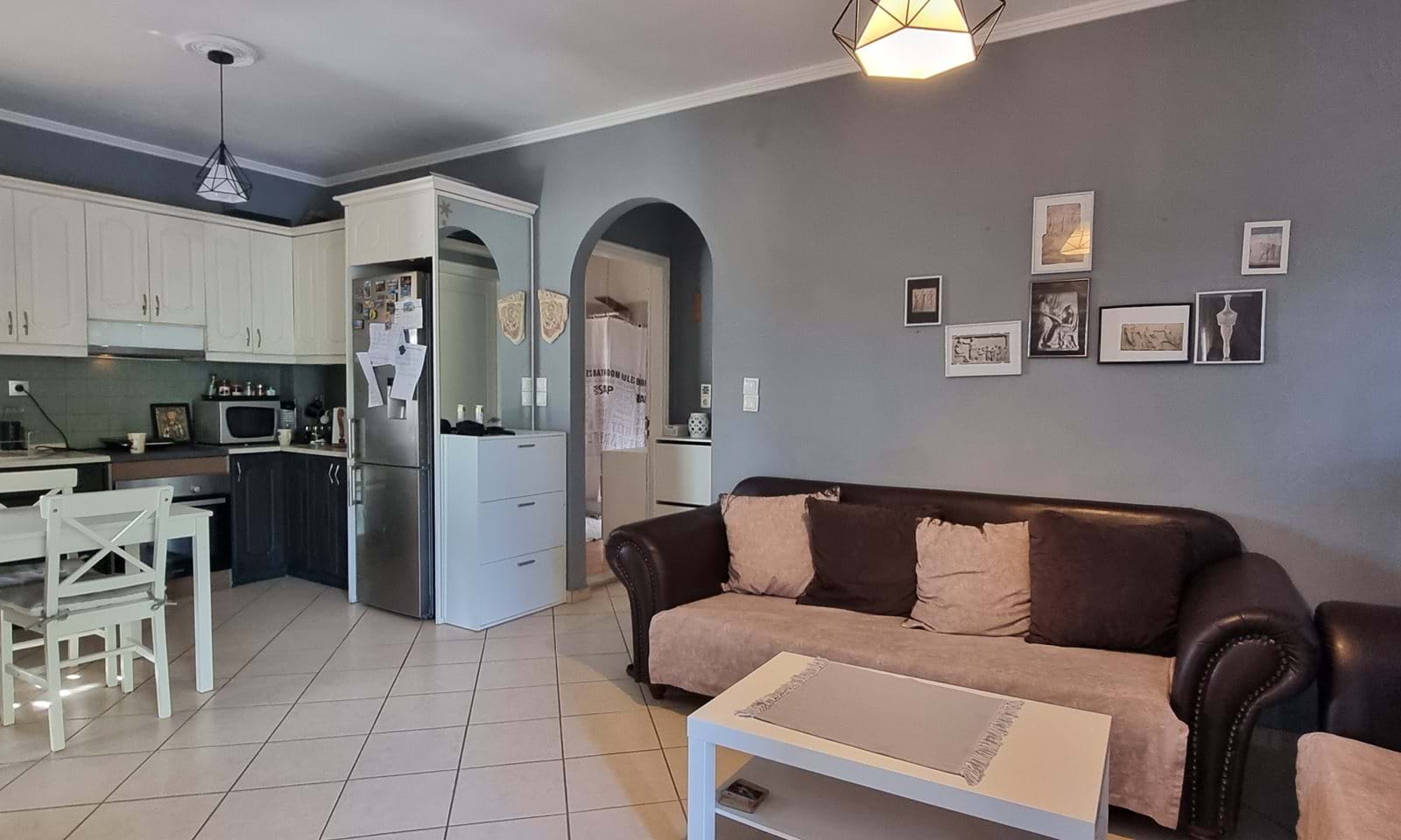 Listing photograph 7 of 9 of the apartment in Agios Mattheos, published by Corfu Home Finders.