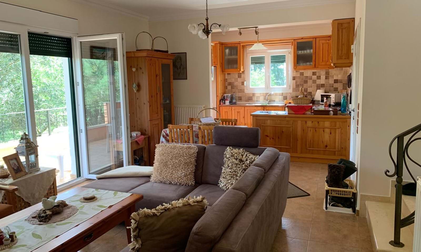 Listing photograph 5 of 11 of the house in Giannades, published by Corfu Home Finders.
