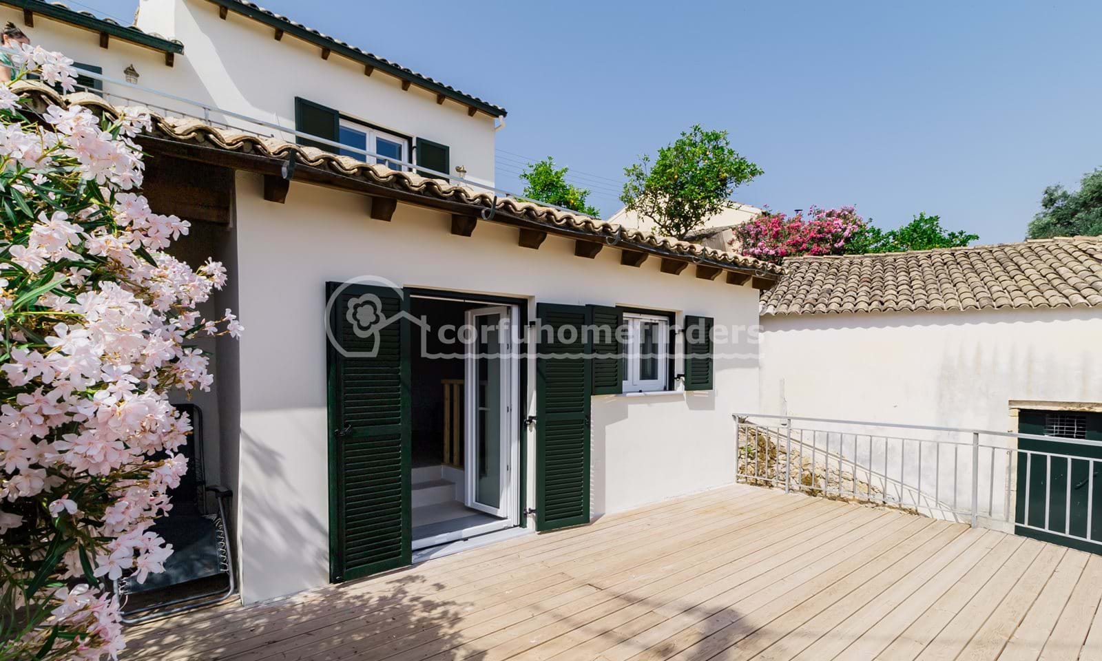 Listing photograph 19 of 19 of the house in Kouramades, published by Corfu Home Finders.