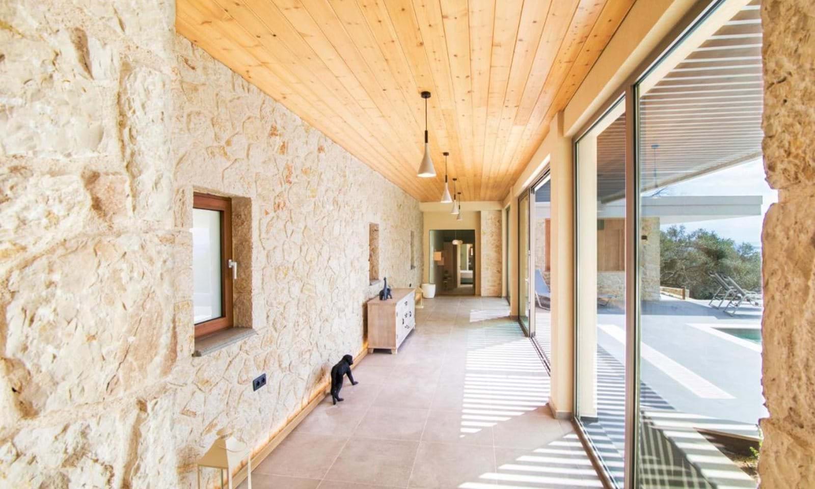 Listing photograph 19 of 29 of the house in Katavolos, published by Corfu Home Finders.