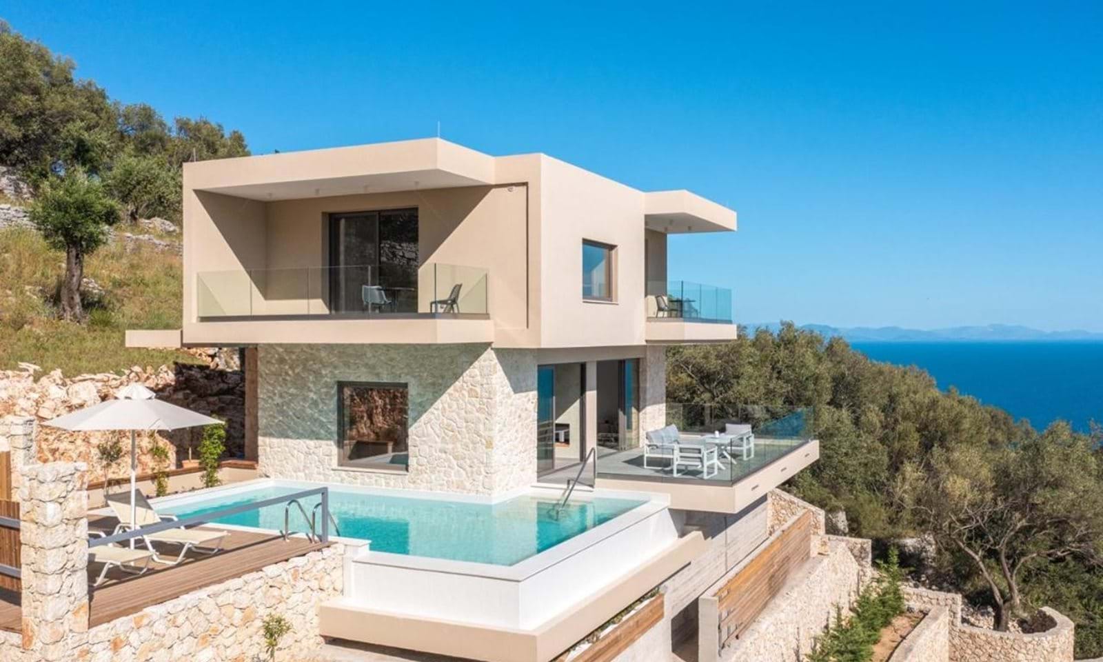 Listing photograph 3 of 29 of the house in Katavolos, published by Corfu Home Finders.