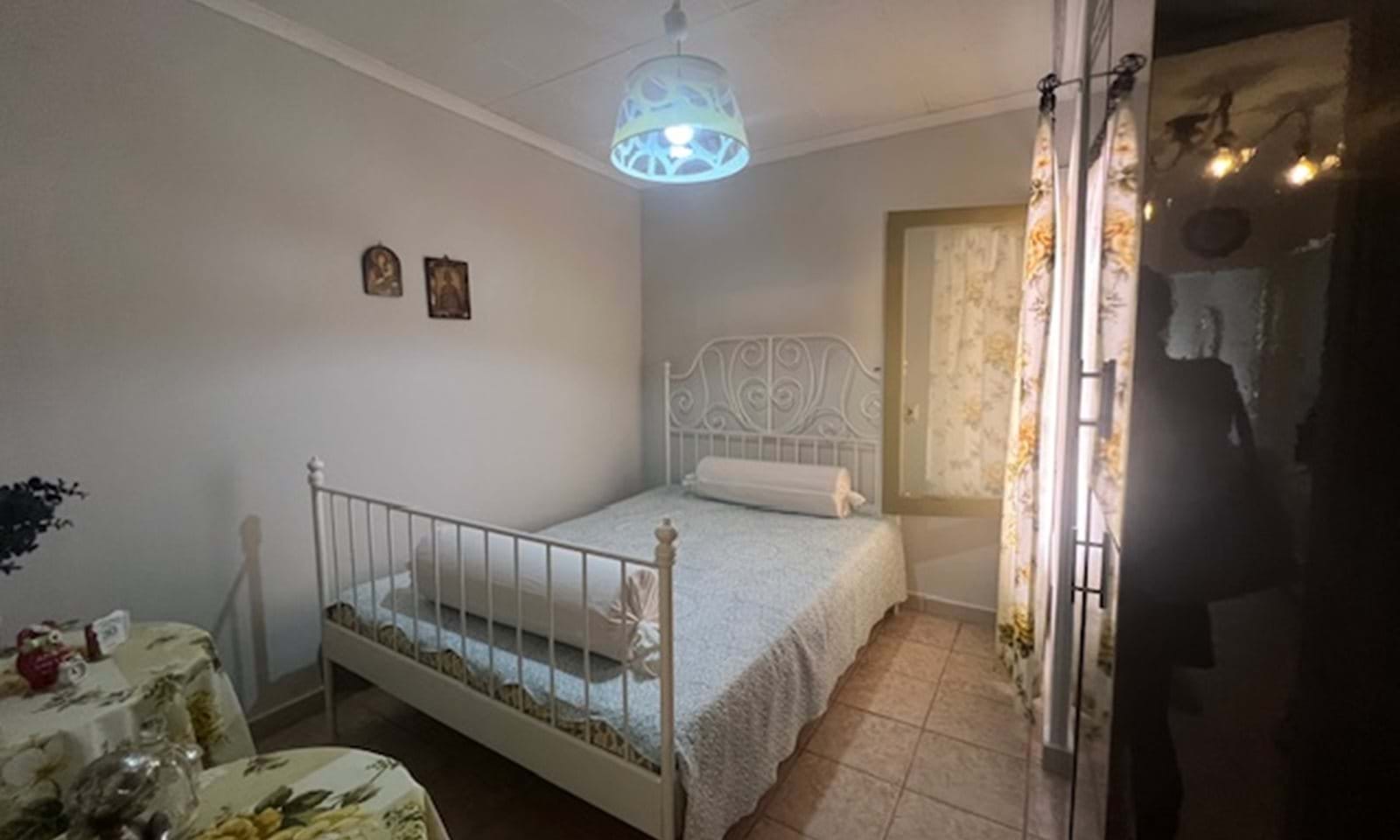 Listing photograph 4 of 12 of the house in Strinilas, published by Corfu Home Finders.