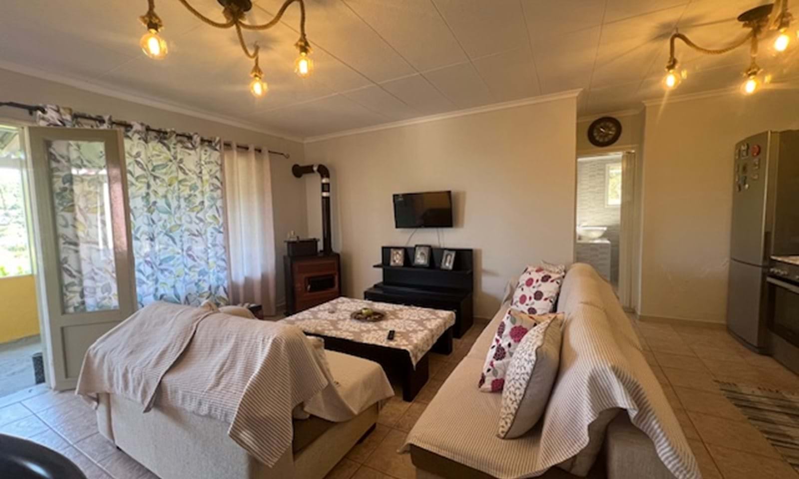 Listing photograph 9 of 12 of the house in Strinilas, published by Corfu Home Finders.