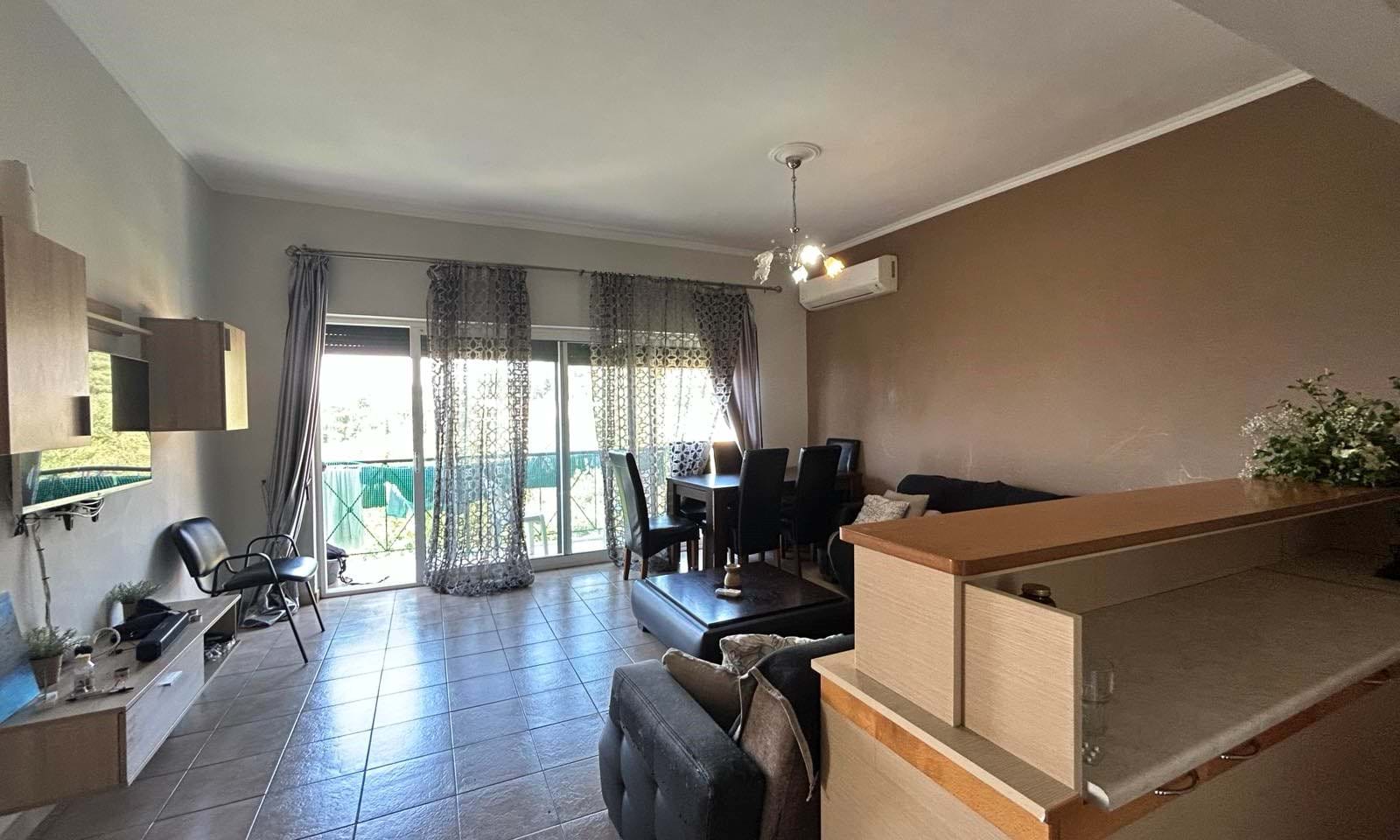 Listing photograph 2 of 11 of the apartment in Nissaki, published by Corfu Home Finders.