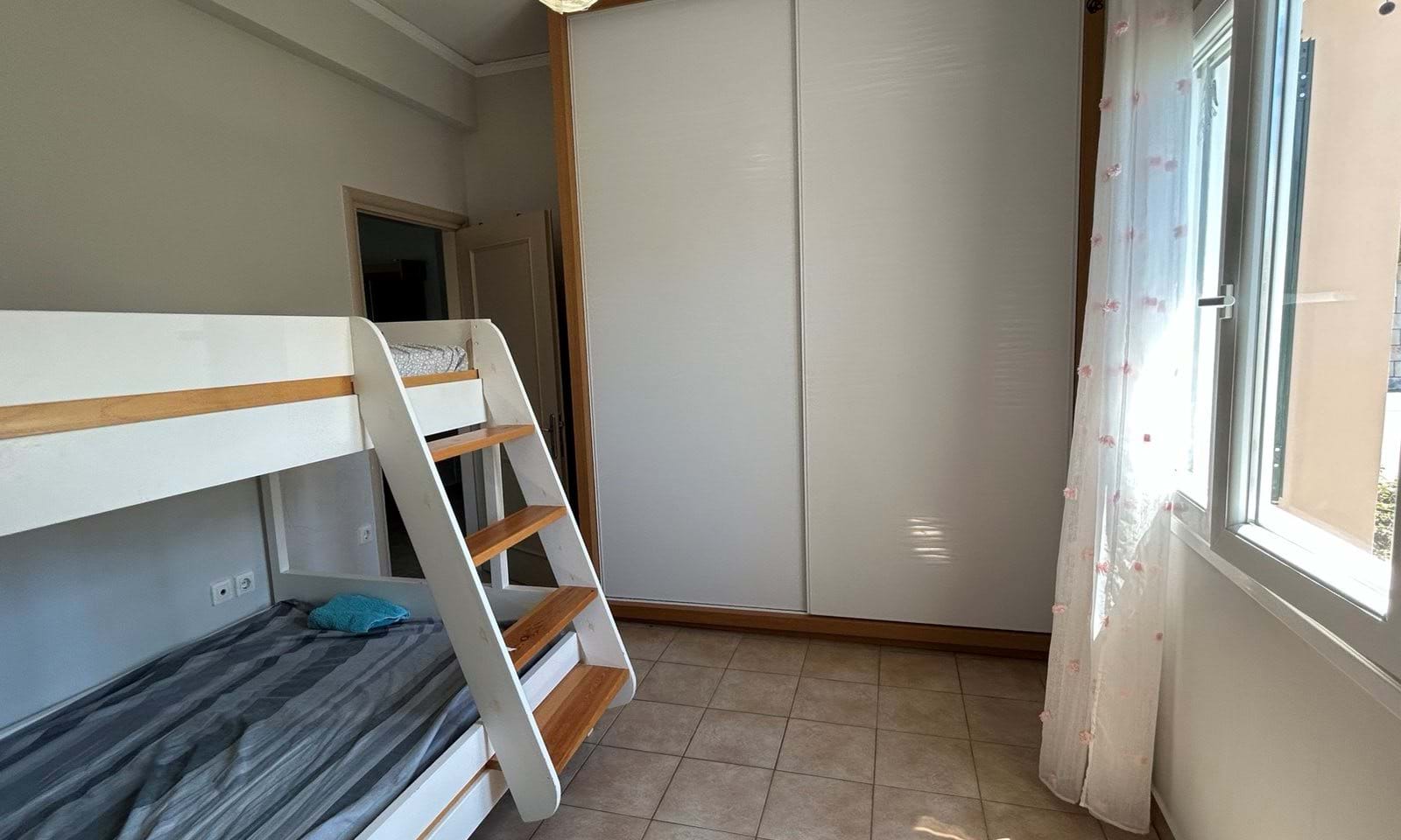 Listing photograph 10 of 11 of the apartment in Nissaki, published by Corfu Home Finders.