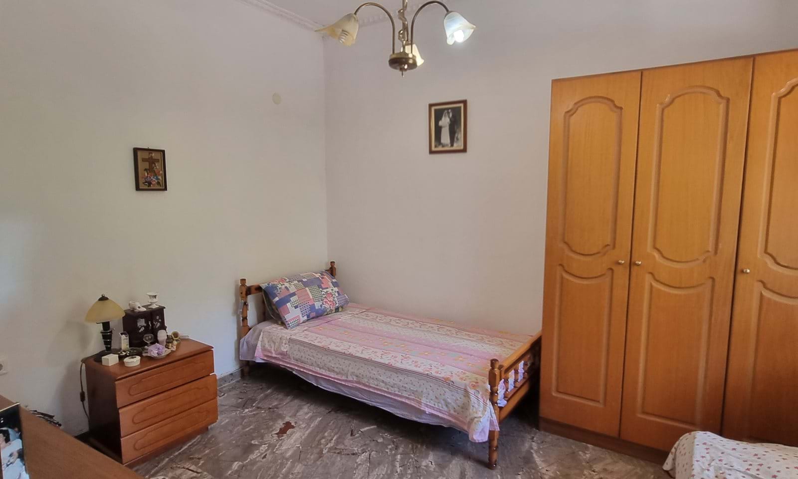 Listing photograph 12 of 23 of the house in Benitses, published by Corfu Home Finders.