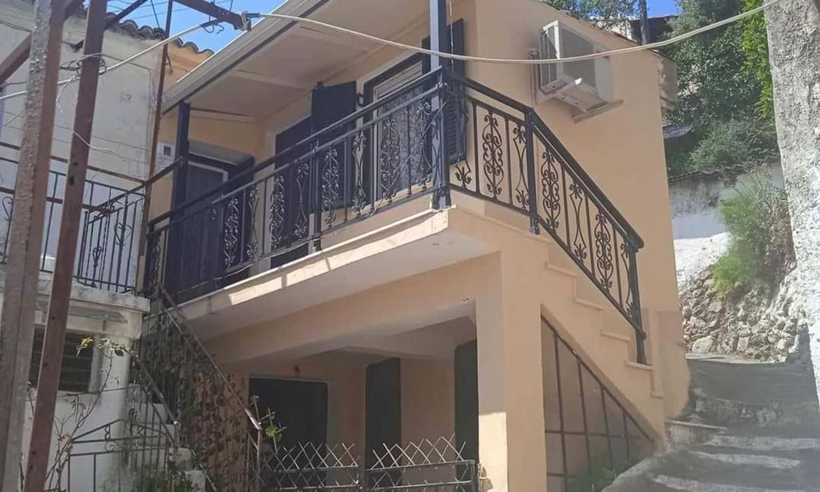 Listing photograph 1 of 9 of the house in Agios Mattheos, published by Corfu Home Finders.