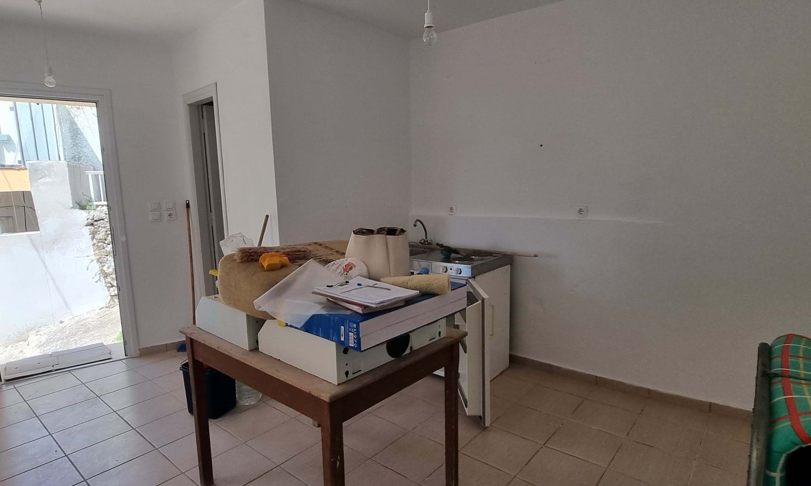 Listing photograph 6 of 16 of the house in Argirades, published by Corfu Home Finders.