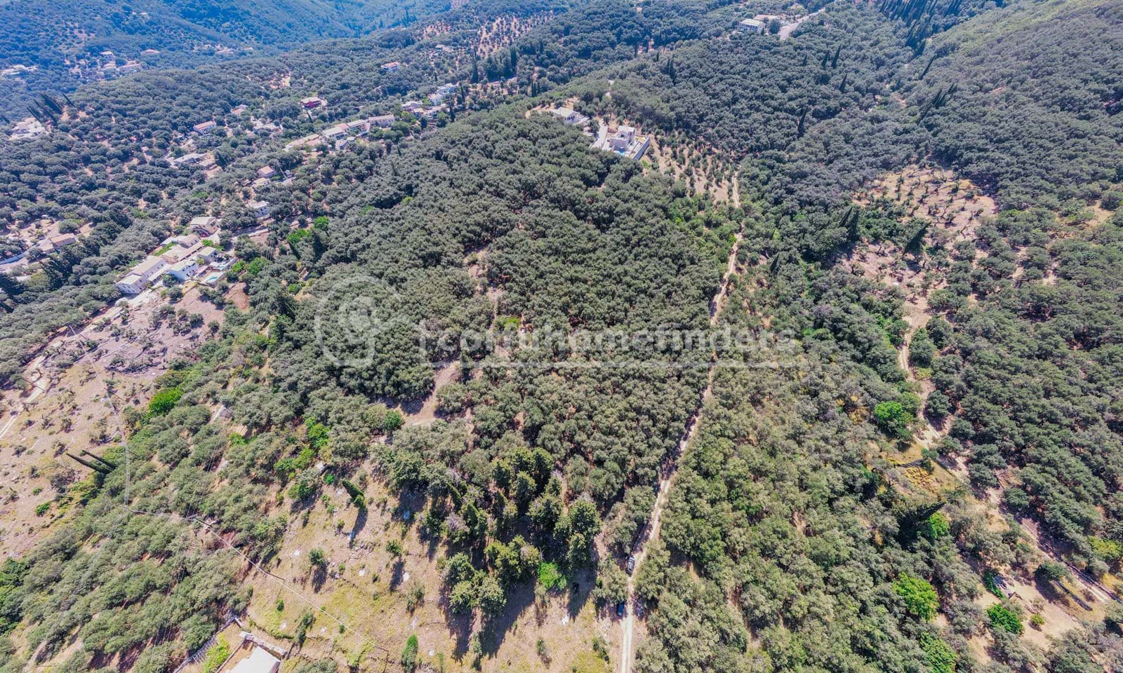 Listing photograph 3 of 8 of the land in Agios Martinos, published by Corfu Home Finders.