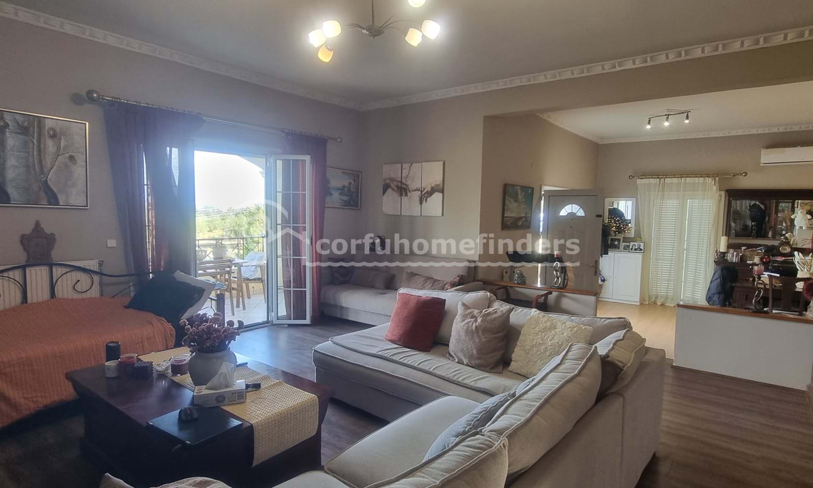 Listing photograph 8 of 20 of the house in Pikoulatika, published by Corfu Home Finders.