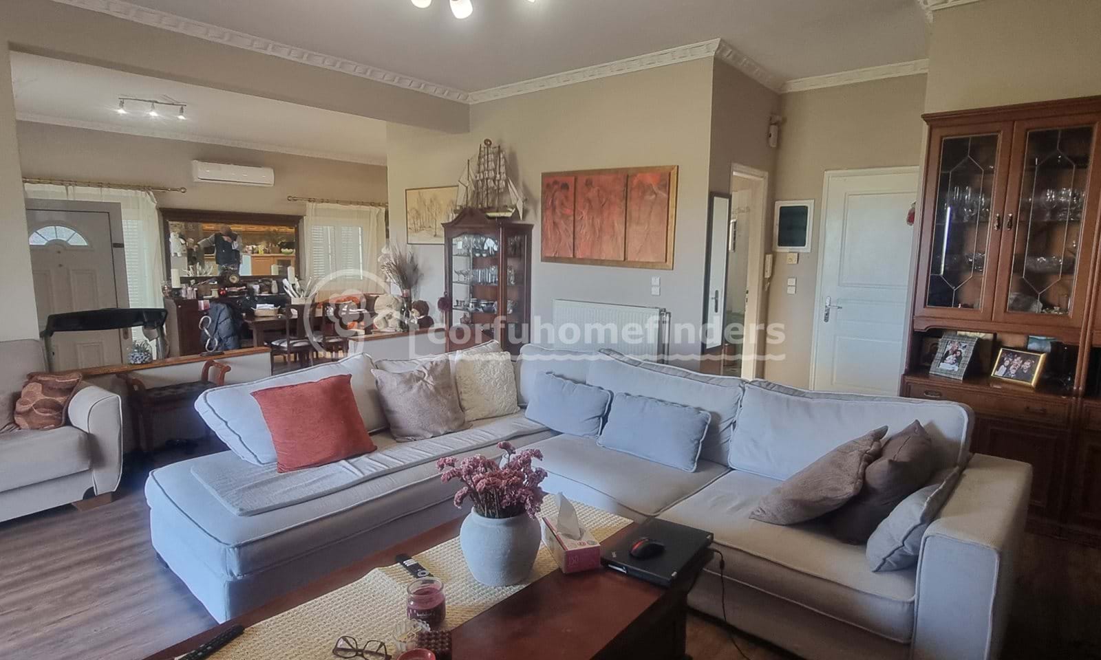 Listing photograph 9 of 20 of the house in Pikoulatika, published by Corfu Home Finders.