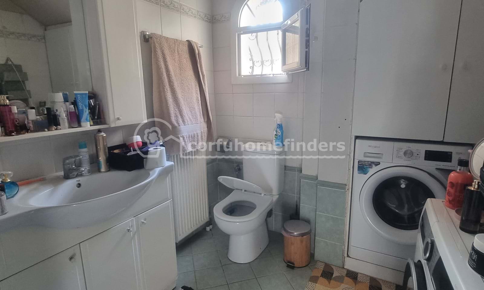 Listing photograph 15 of 20 of the house in Pikoulatika, published by Corfu Home Finders.