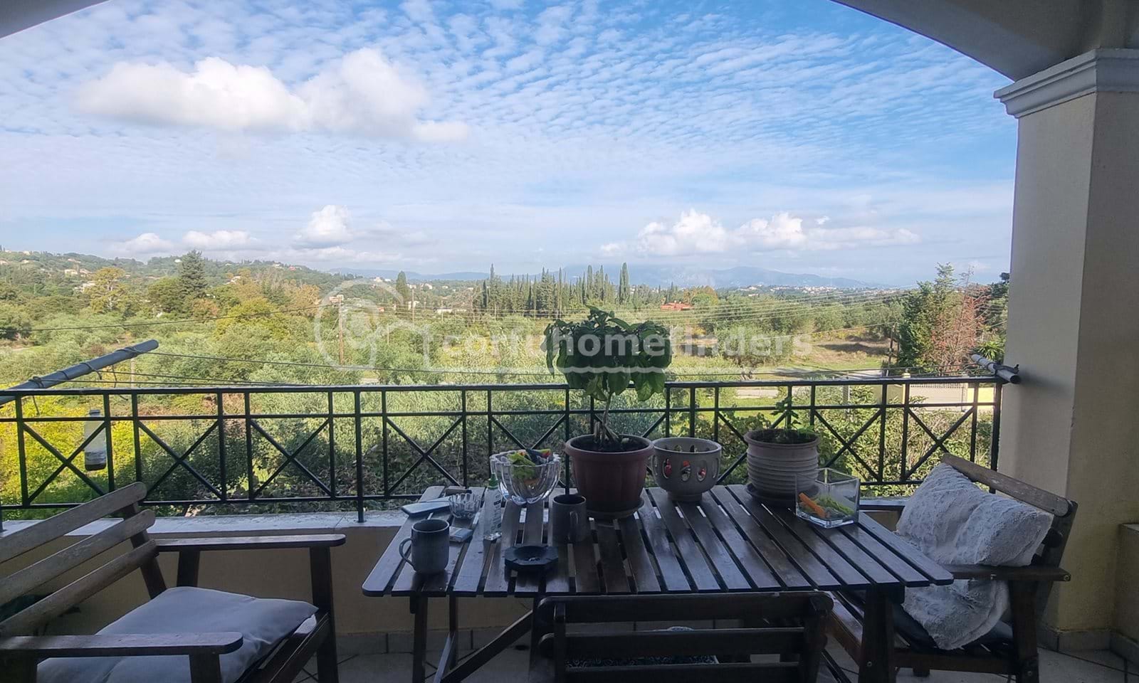 Listing photograph 19 of 20 of the house in Pikoulatika, published by Corfu Home Finders.