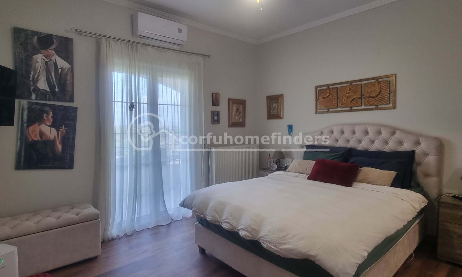 Listing photograph 11 of 20 of the house in Pikoulatika, published by Corfu Home Finders.