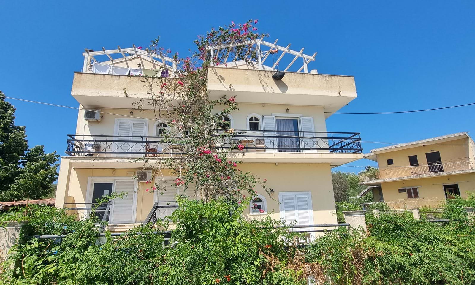 Listing photograph 1 of 15 of the commercial in Lefkimmi, published by Corfu Home Finders.
