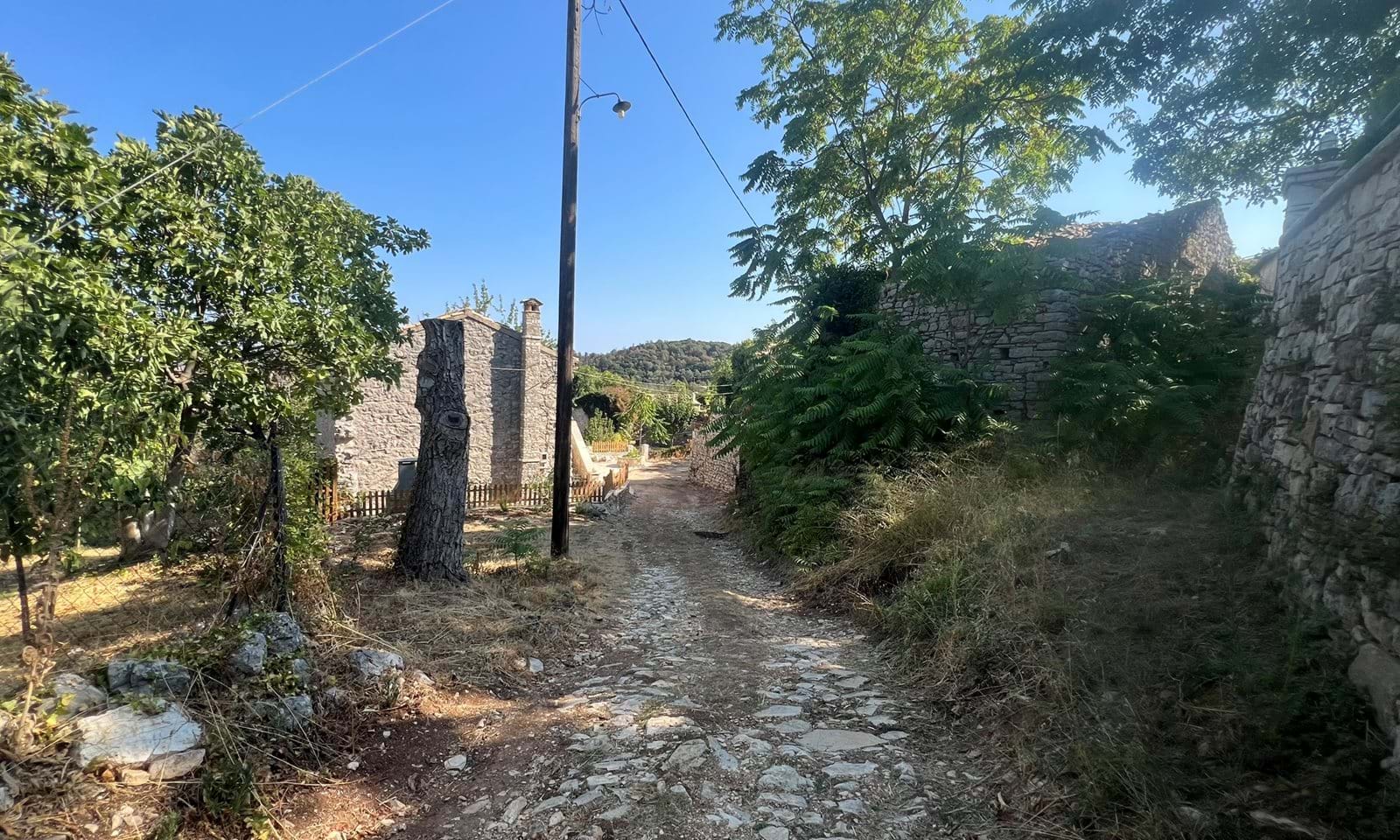 Listing photograph 17 of 17 of the house in Perithia, published by Corfu Home Finders.