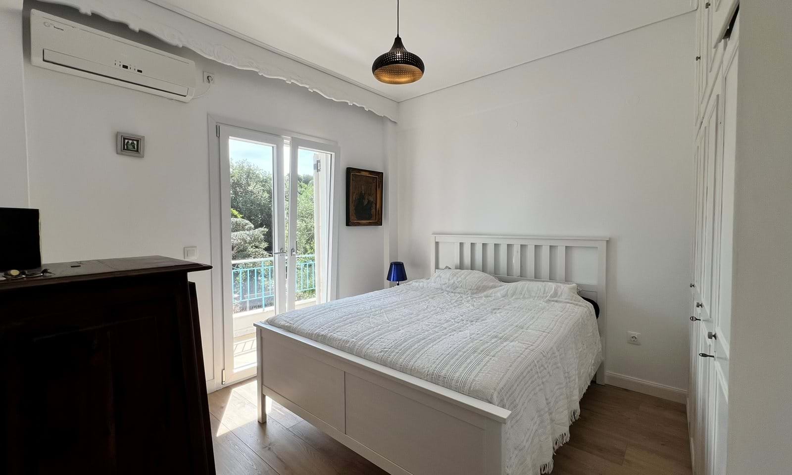 Listing photograph 12 of 17 of the house in Pagi, published by Corfu Home Finders.