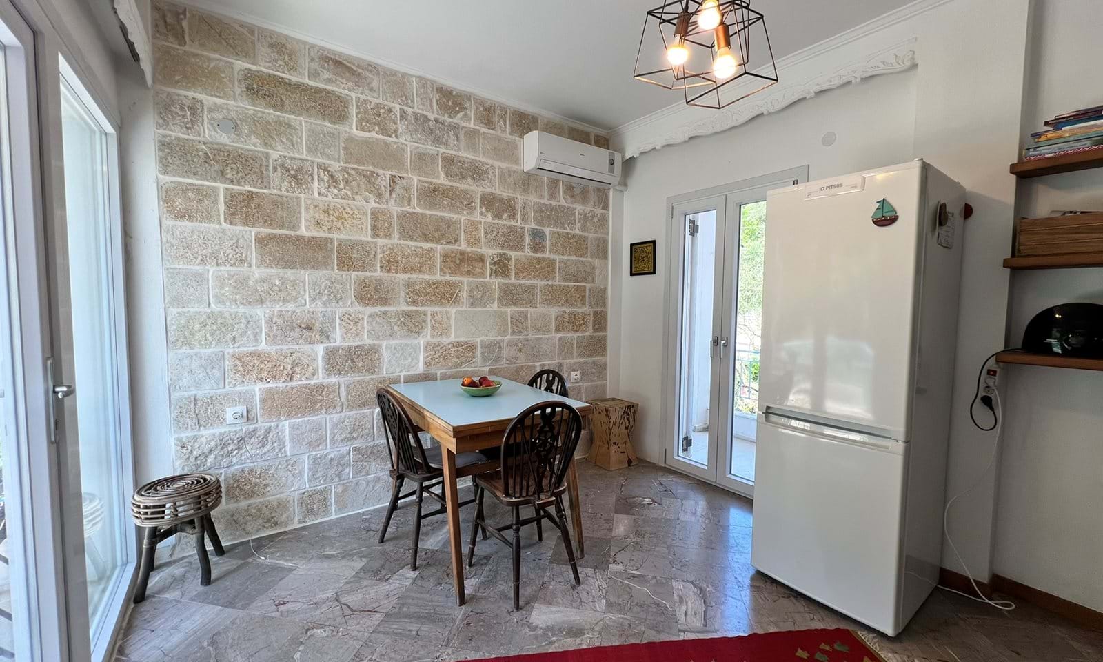 Listing photograph 10 of 17 of the house in Pagi, published by Corfu Home Finders.