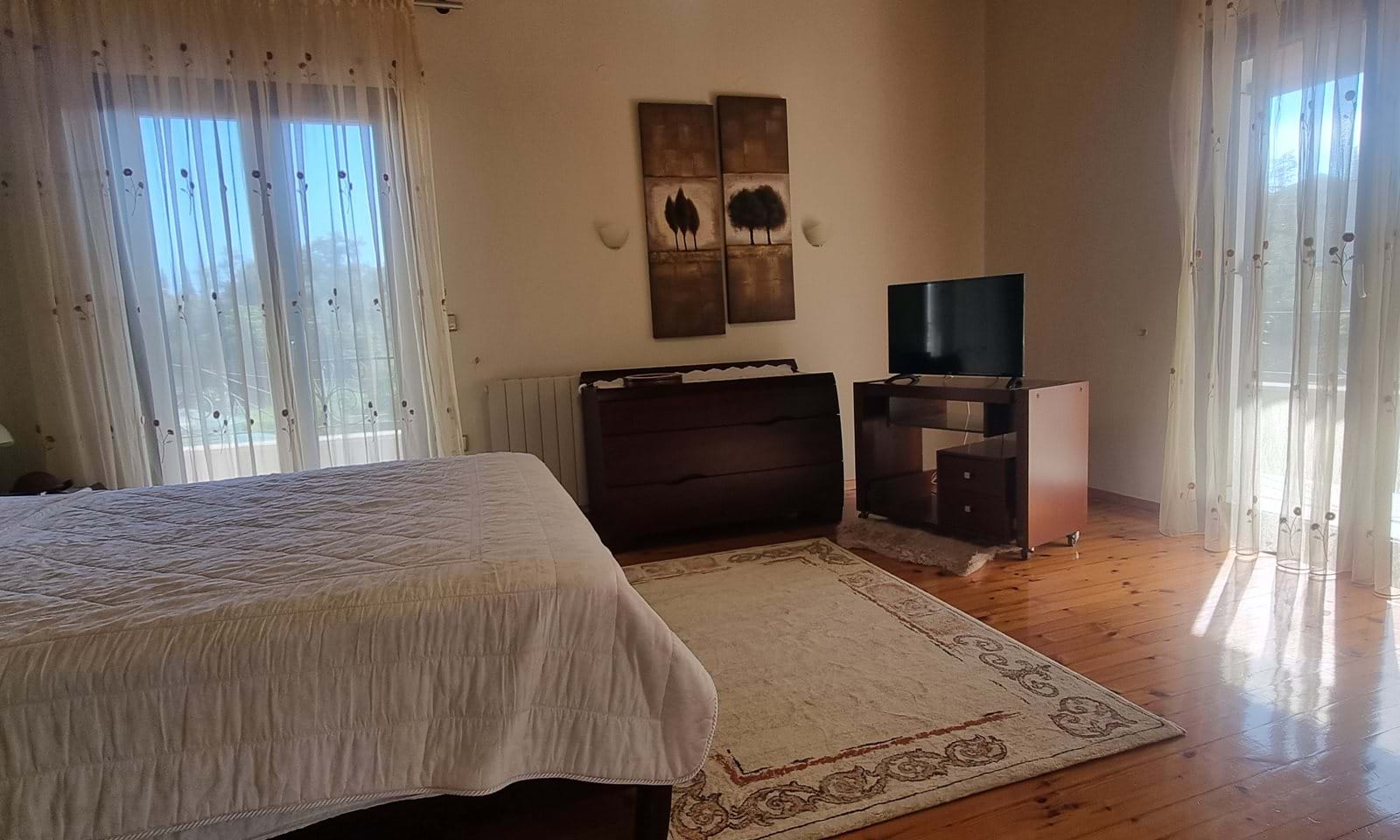 Listing photograph 8 of 13 of the house in Kynopiastes, published by Corfu Home Finders.