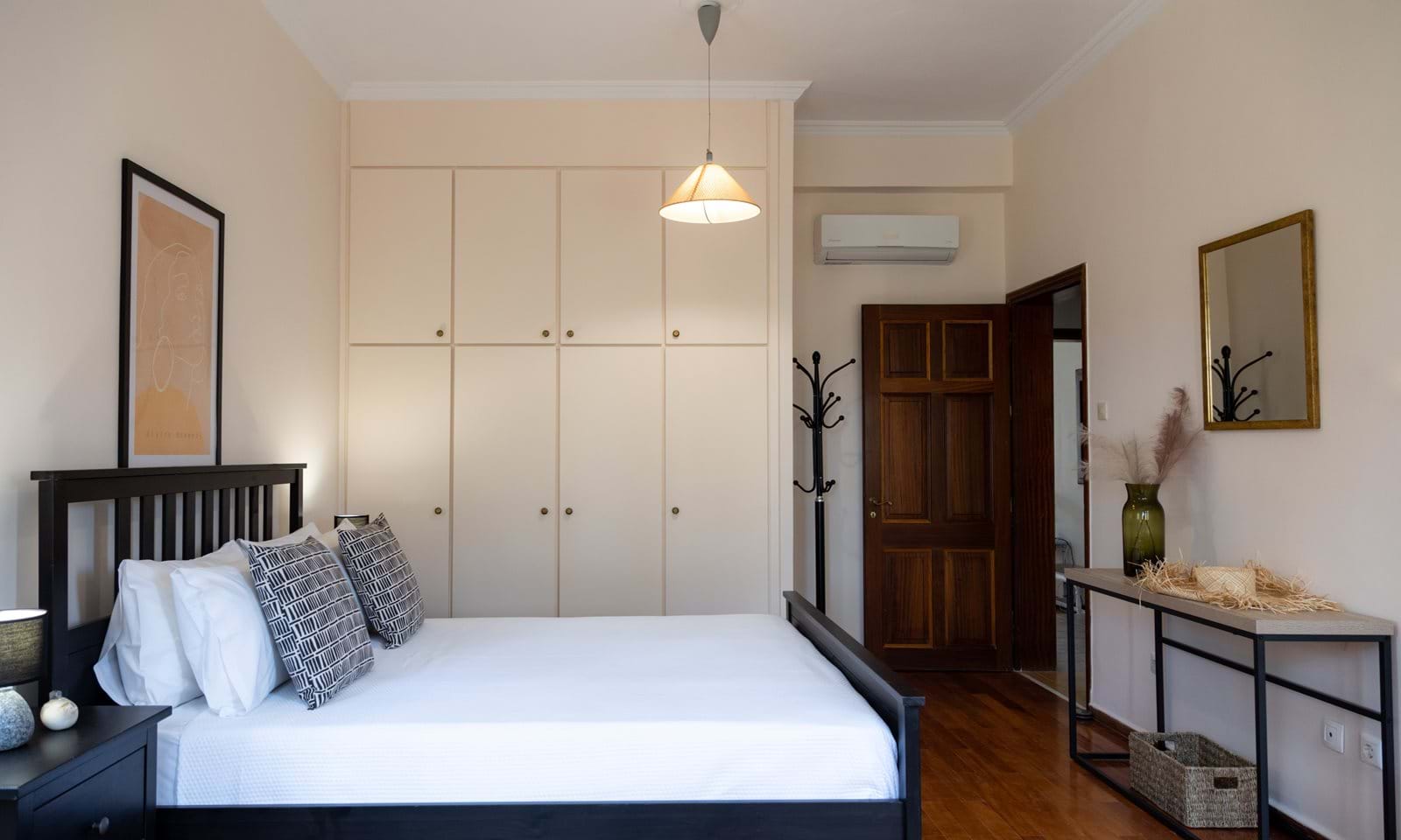 Listing photograph 13 of 19 of the house in Kompitsi, published by Corfu Home Finders.