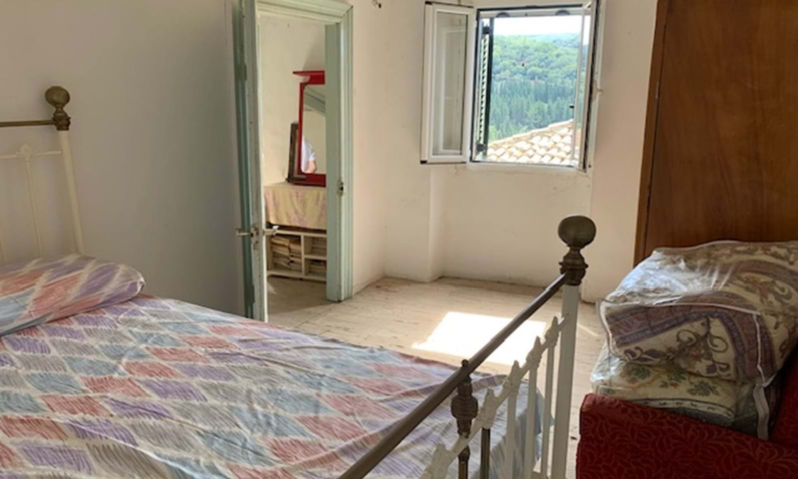 Listing photograph 4 of 16 of the house in Klimatia, published by Corfu Home Finders.