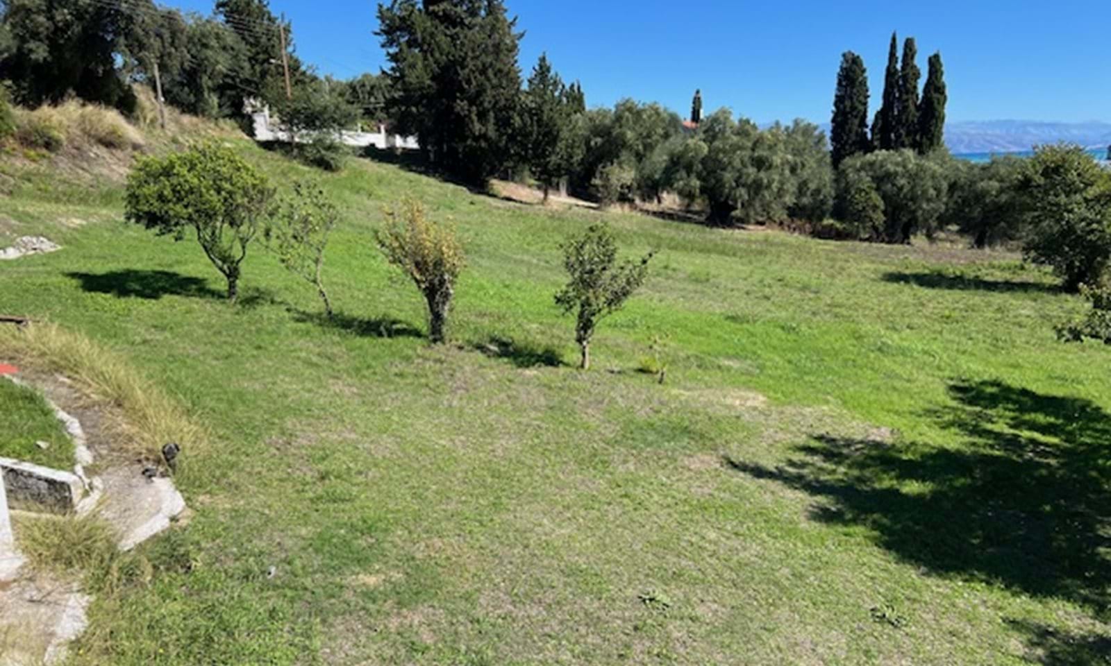 Listing photograph 7 of 20 of the apartment in Agnos, published by Corfu Home Finders.