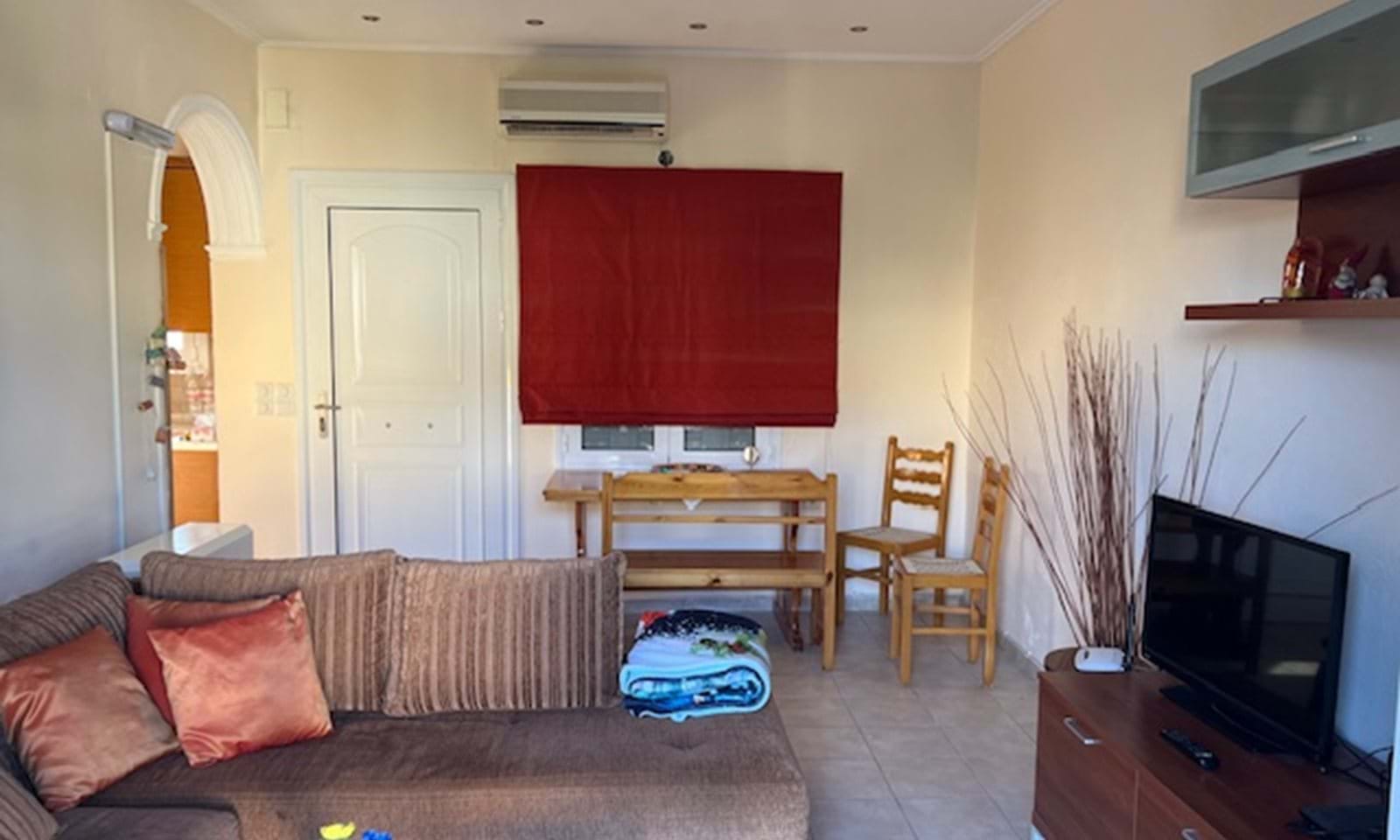 Listing photograph 6 of 11 of the apartment in Acharavi, published by Corfu Home Finders.